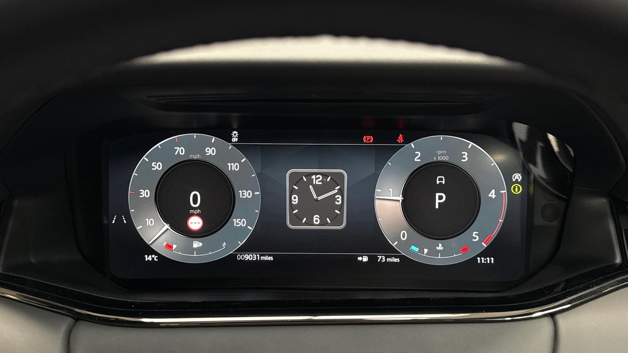 Land Rover Range Rover Evoque view 16