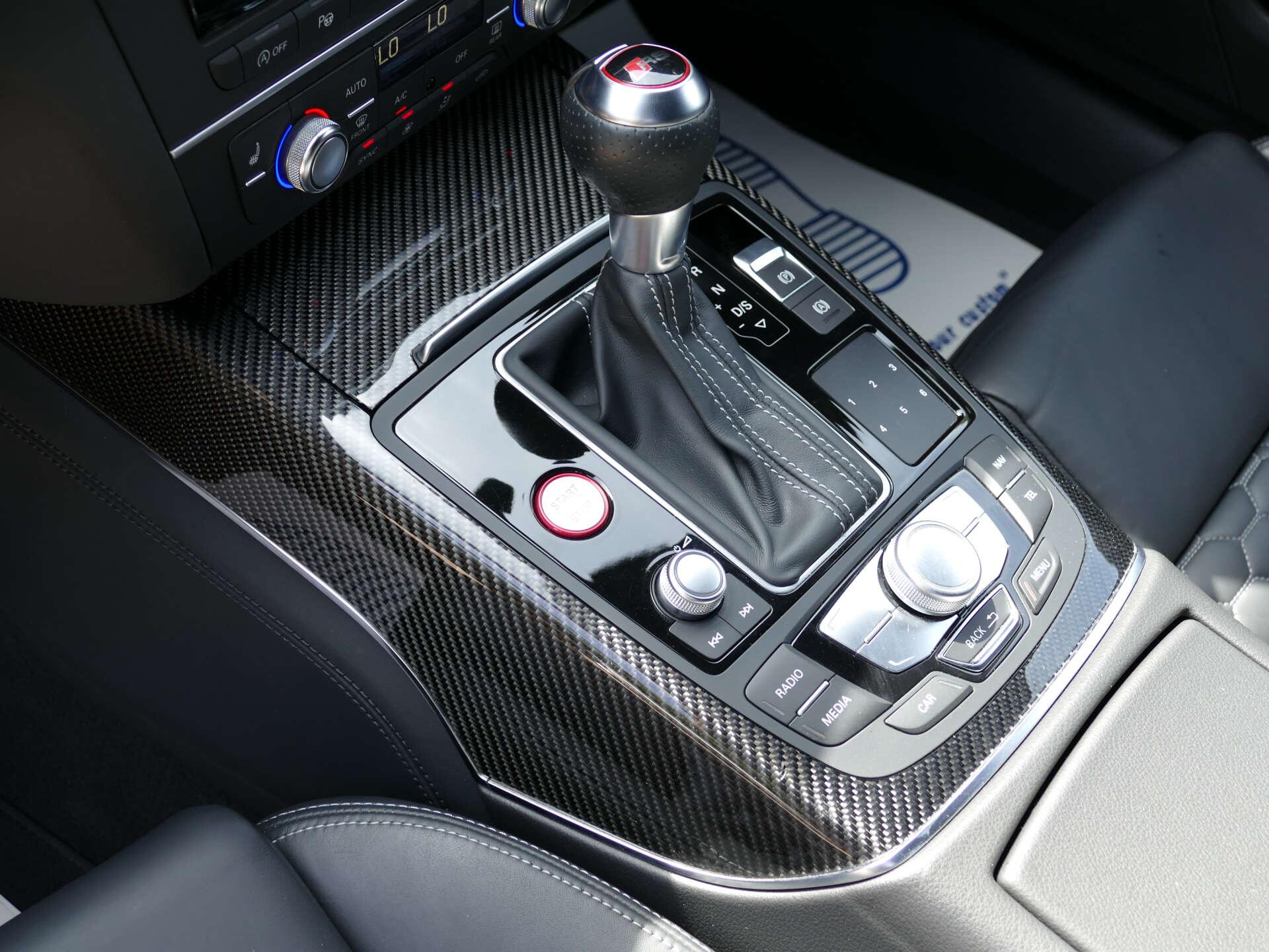 Audi RS6 Avant view 34