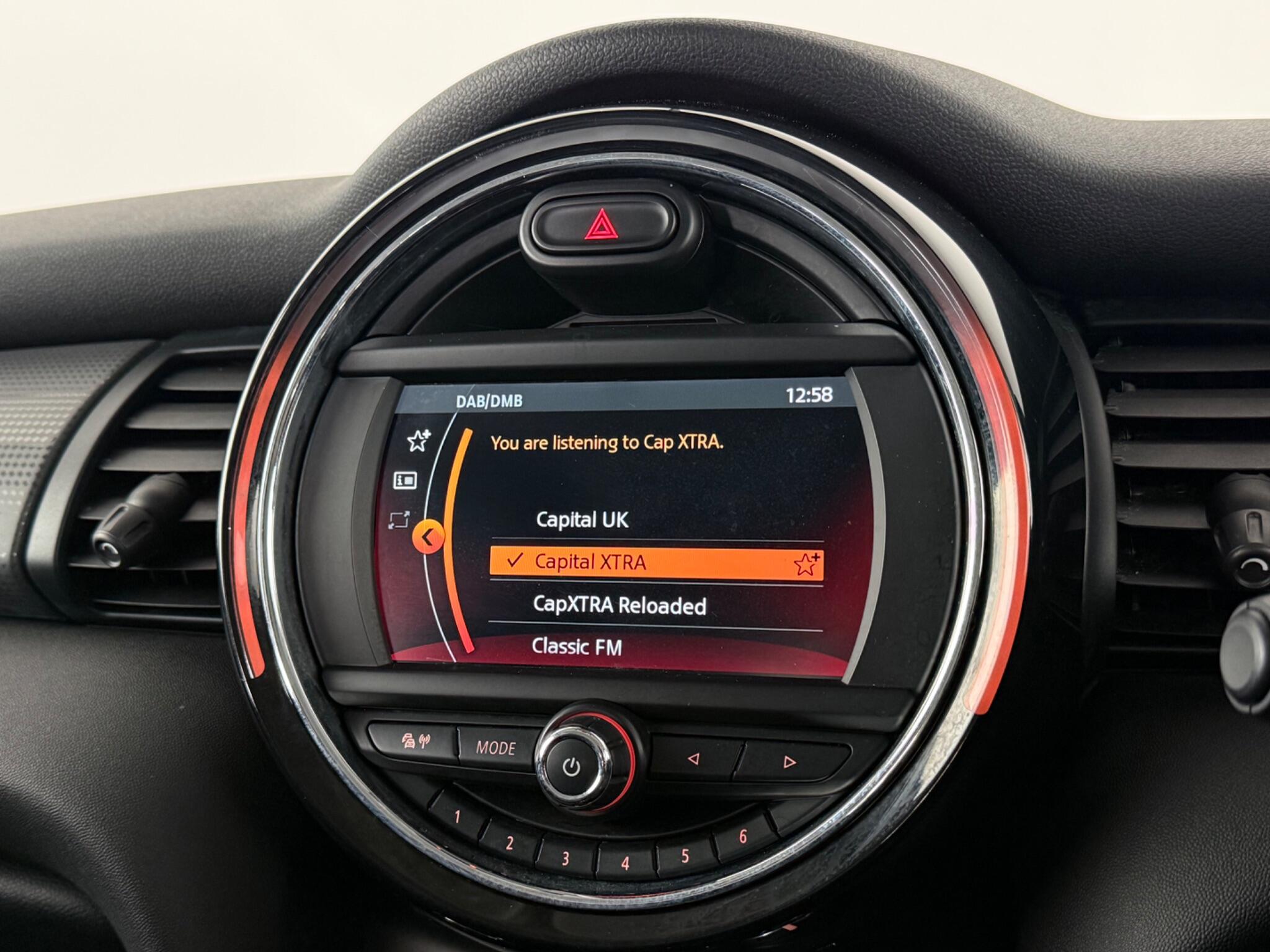 Mini Hatch view 26