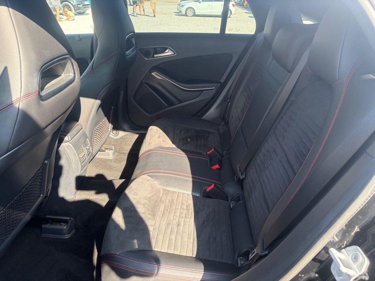 Mercedes-Benz Cla view 20