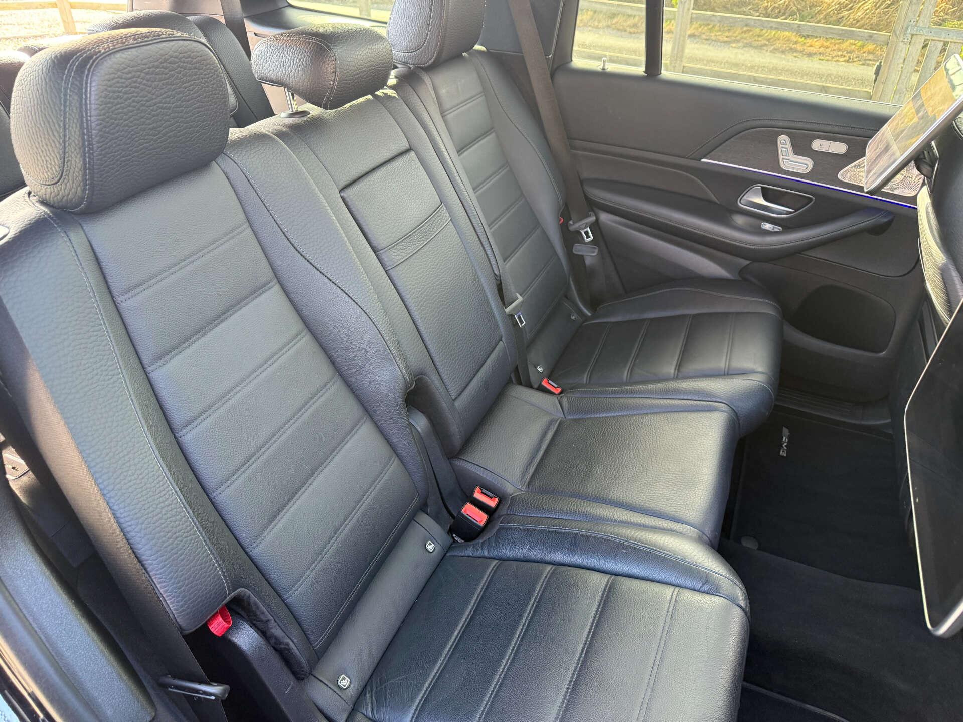 Mercedes-Benz GLS view 16