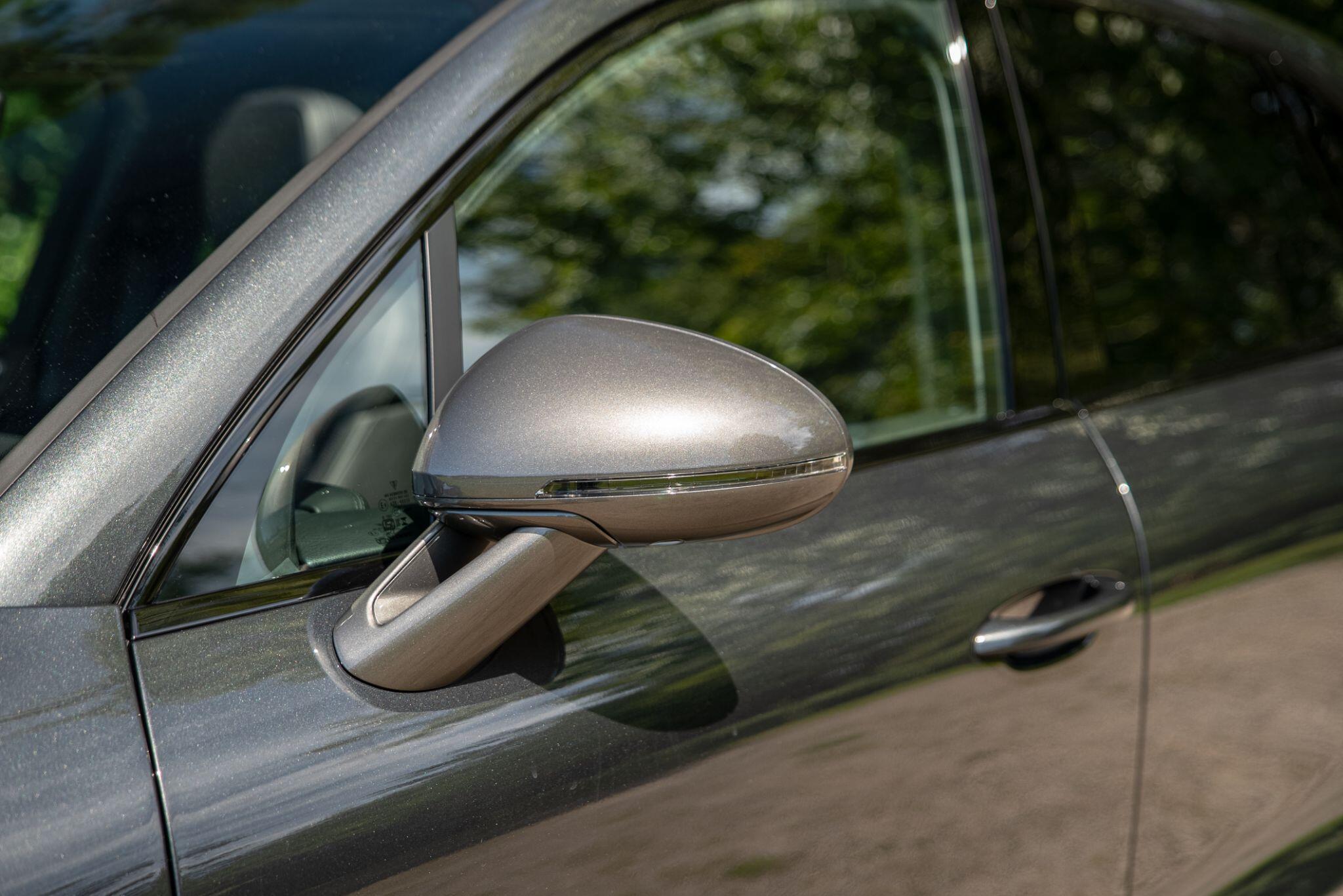 Porsche Macan view 82