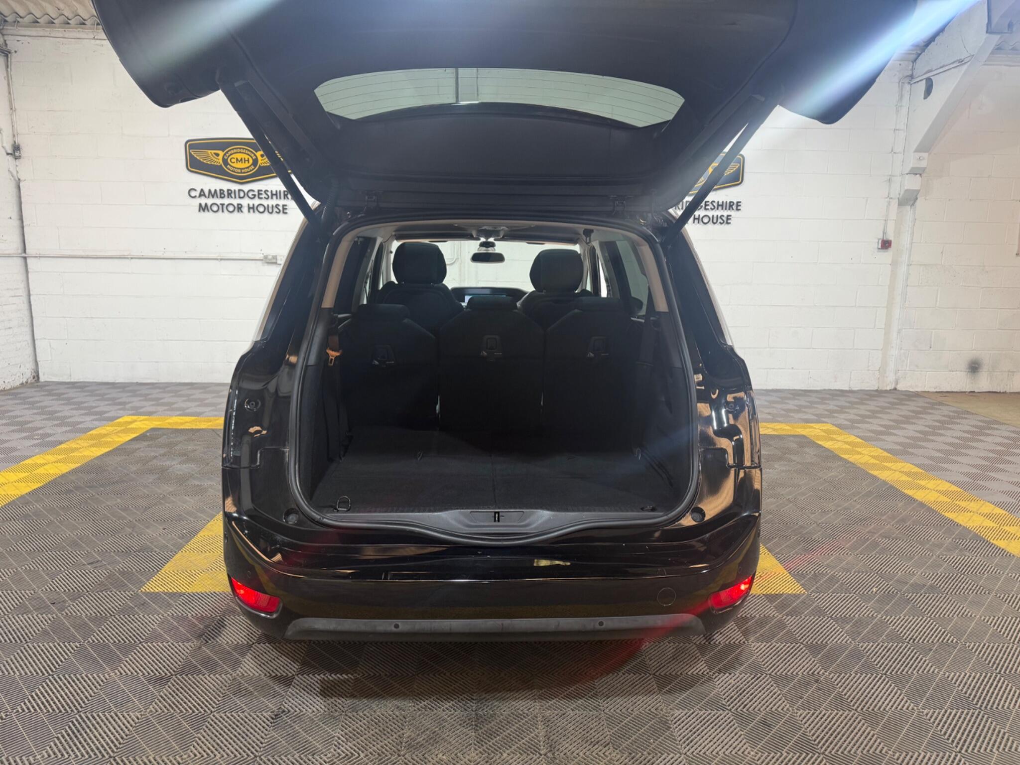 Citroen Grand C4 Picasso view 55