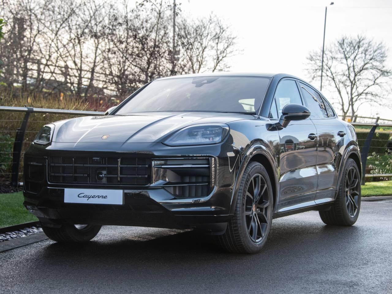 Porsche Cayenne view 50