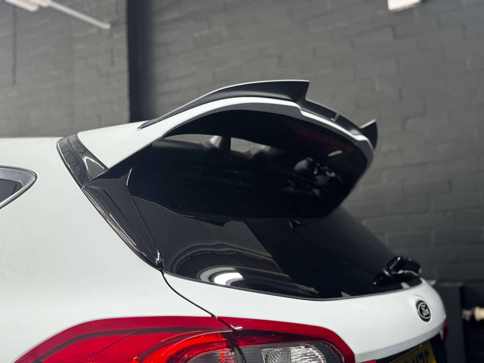 Ford Fiesta view 14