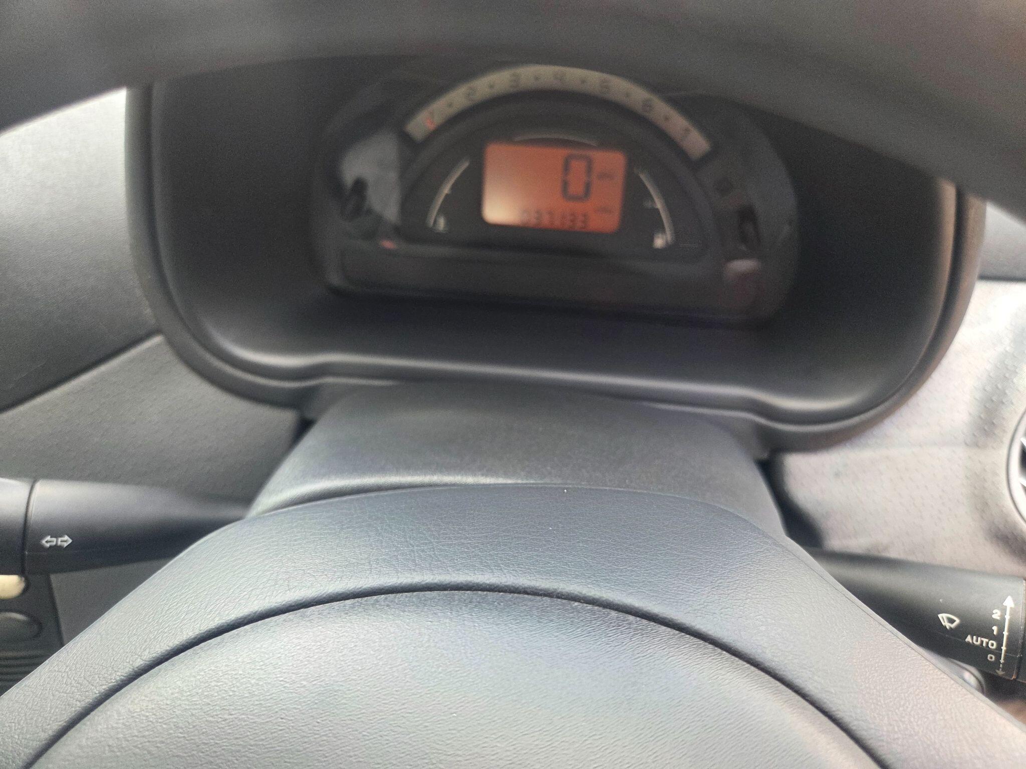Citroen C3 view 14