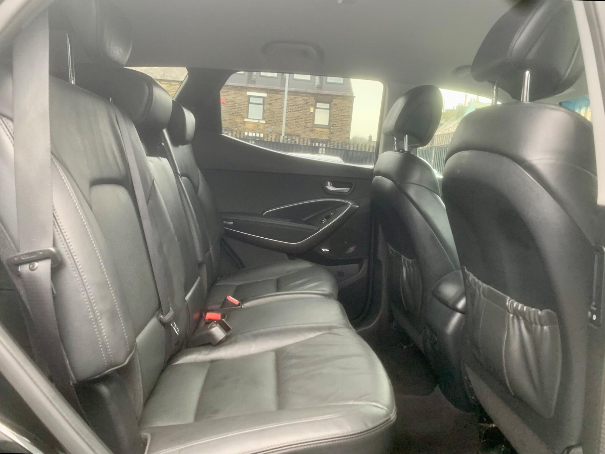 Hyundai Santa Fe view 50