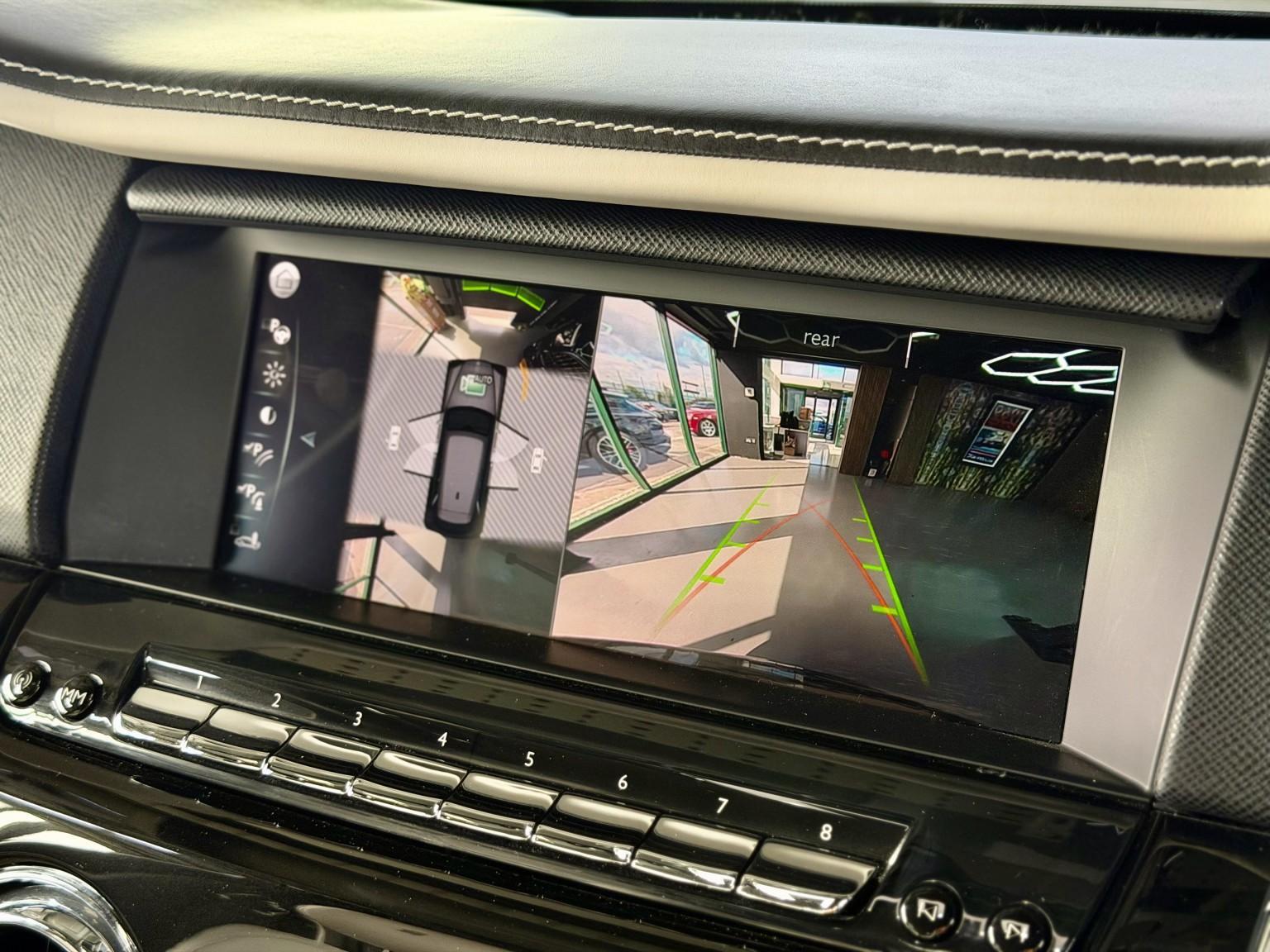Rolls-Royce Cullinan view 62