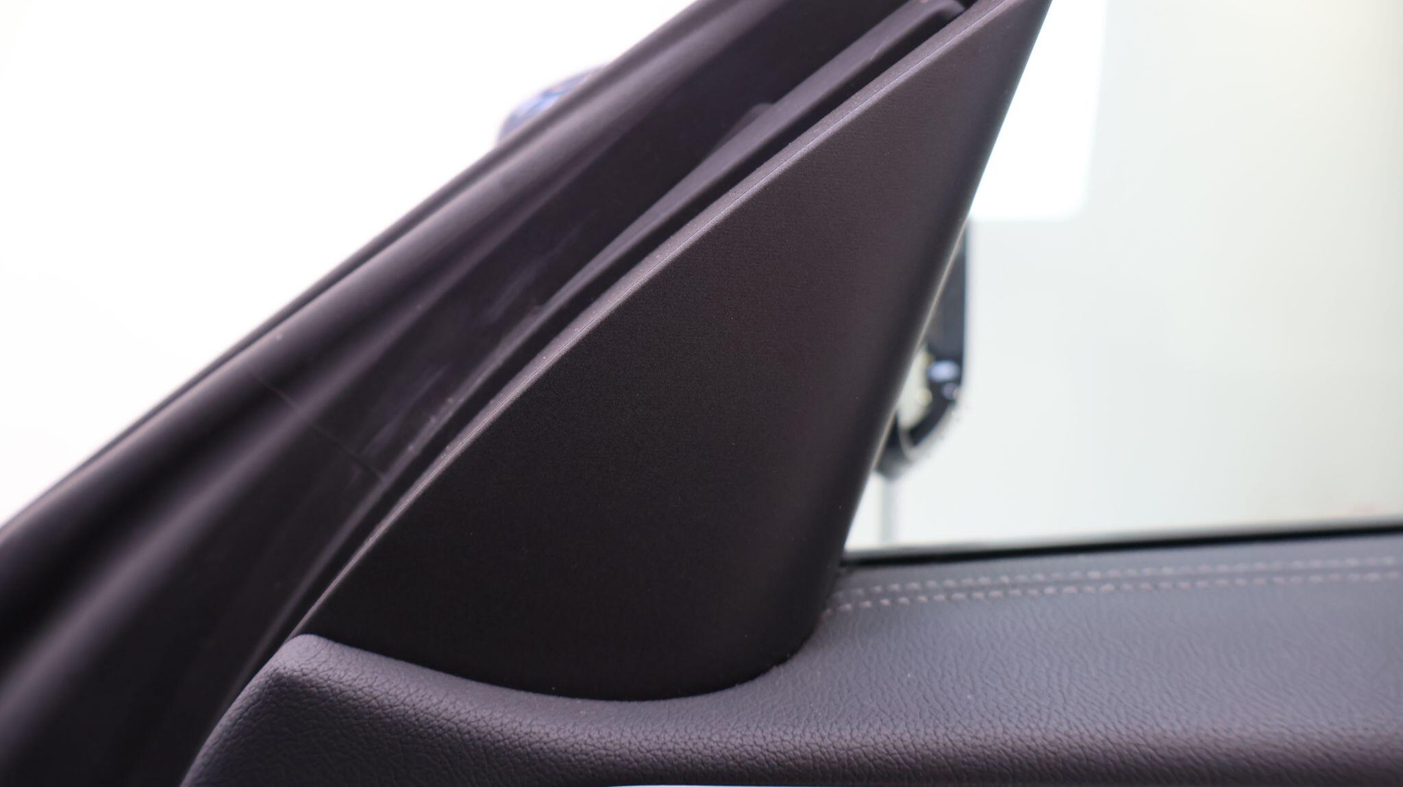 BMW 4 Series view 20