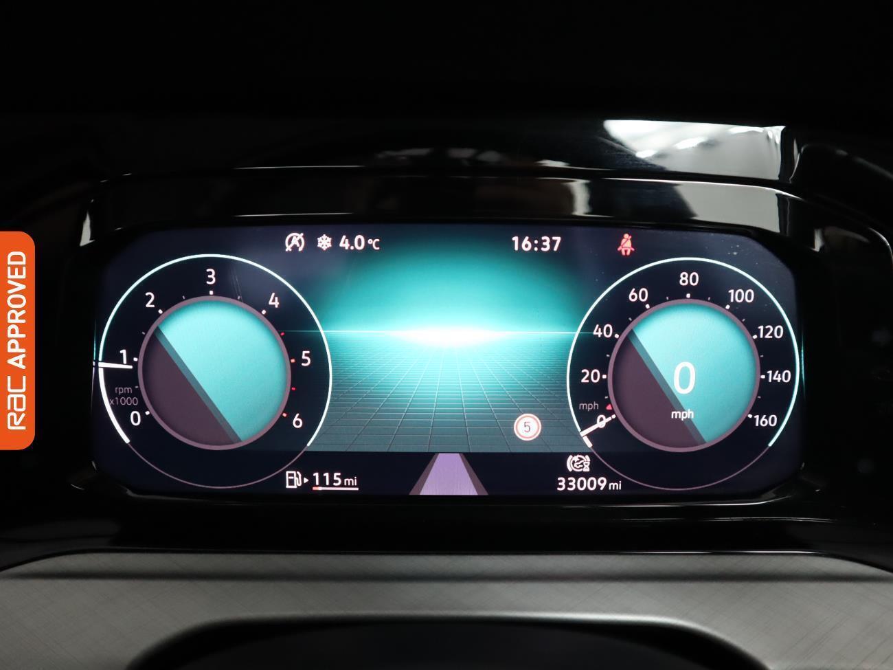 Volkswagen Golf view 11