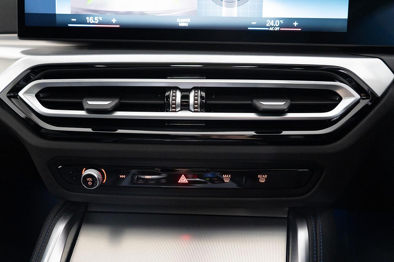 BMW I4 view 17