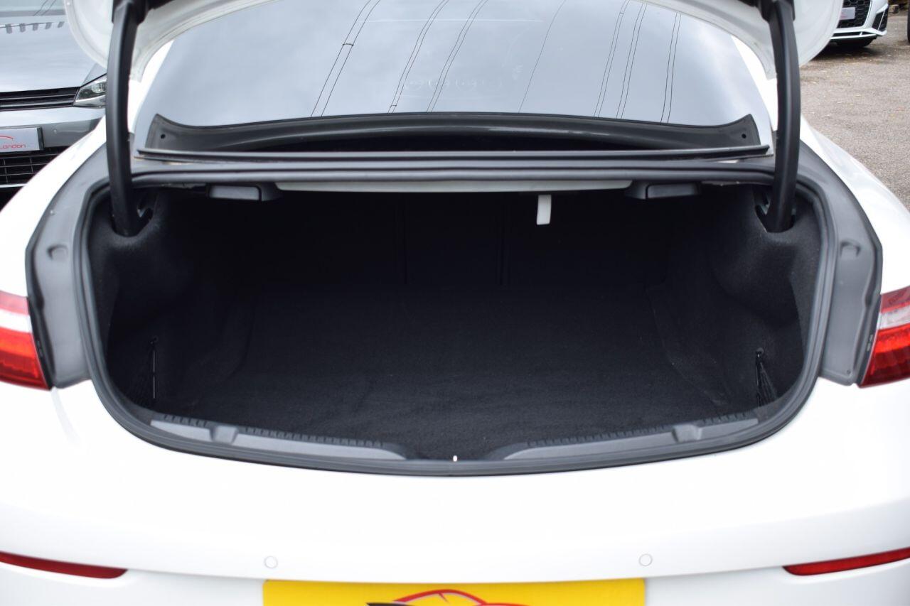 Mercedes-Benz E-Class view 58