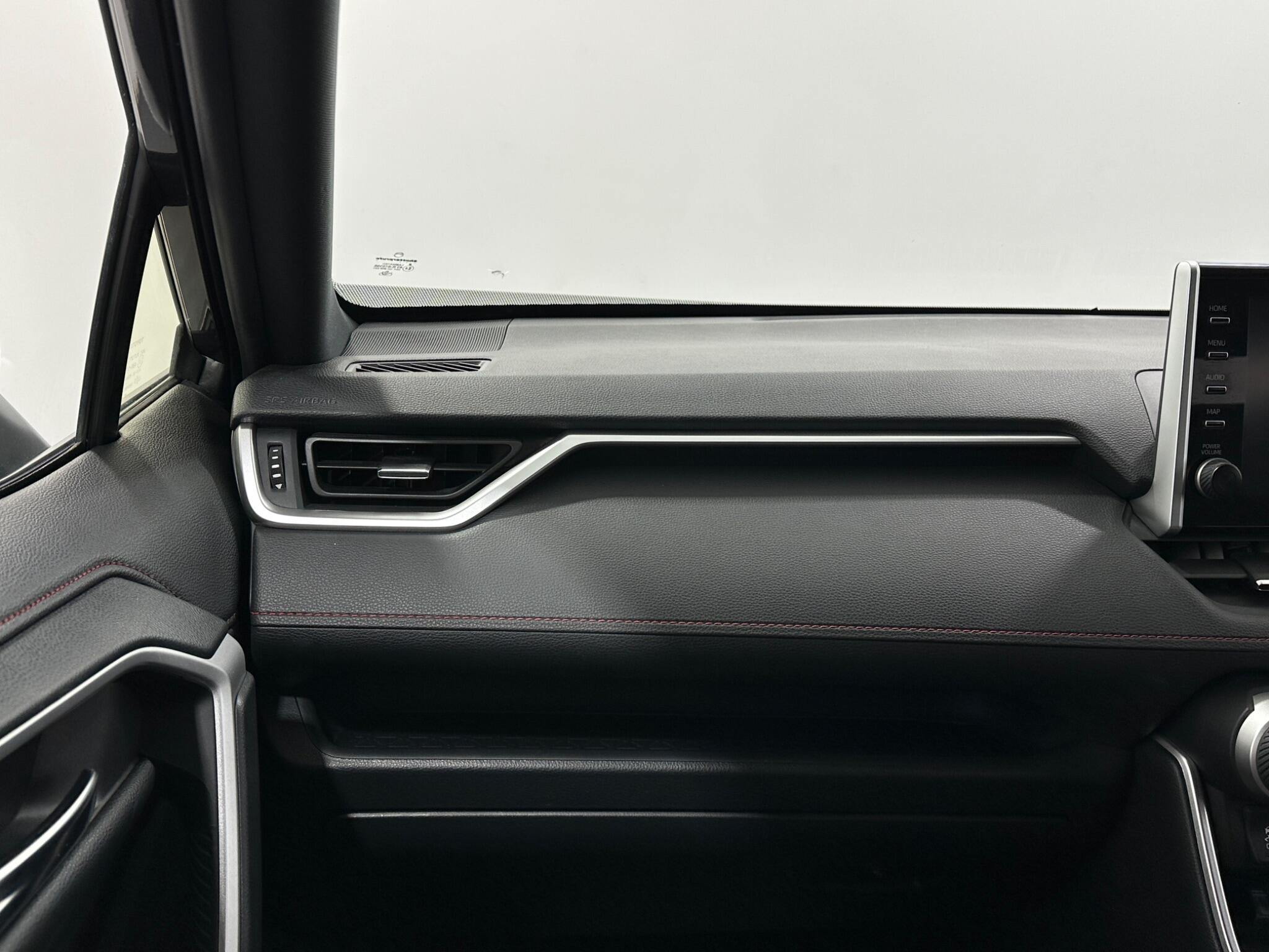Toyota Rav4 view 28