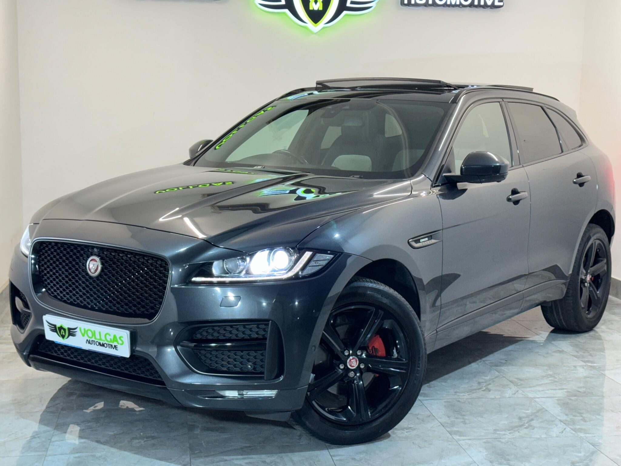 Jaguar F-Pace view 15