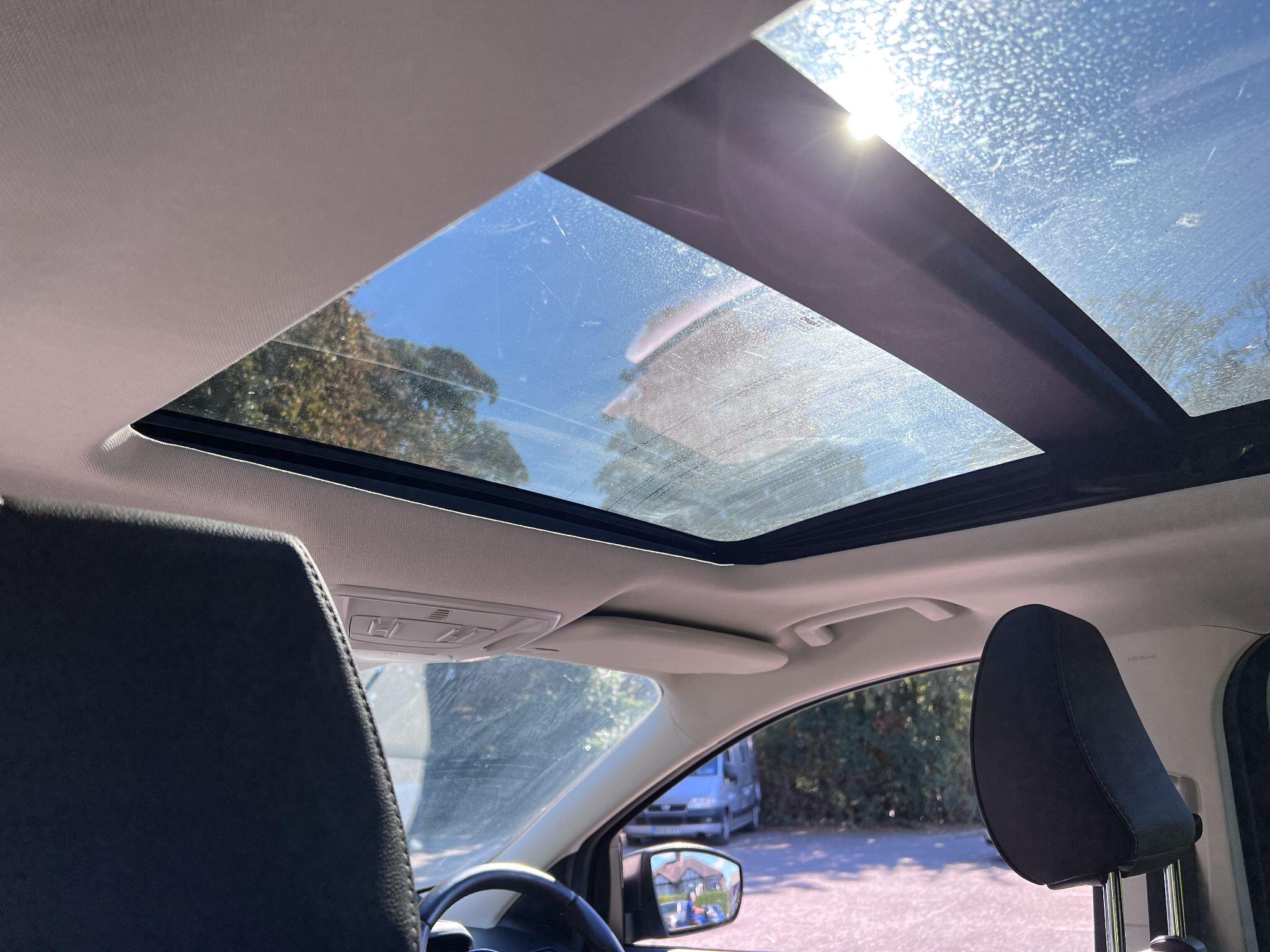 Ford Kuga view 17