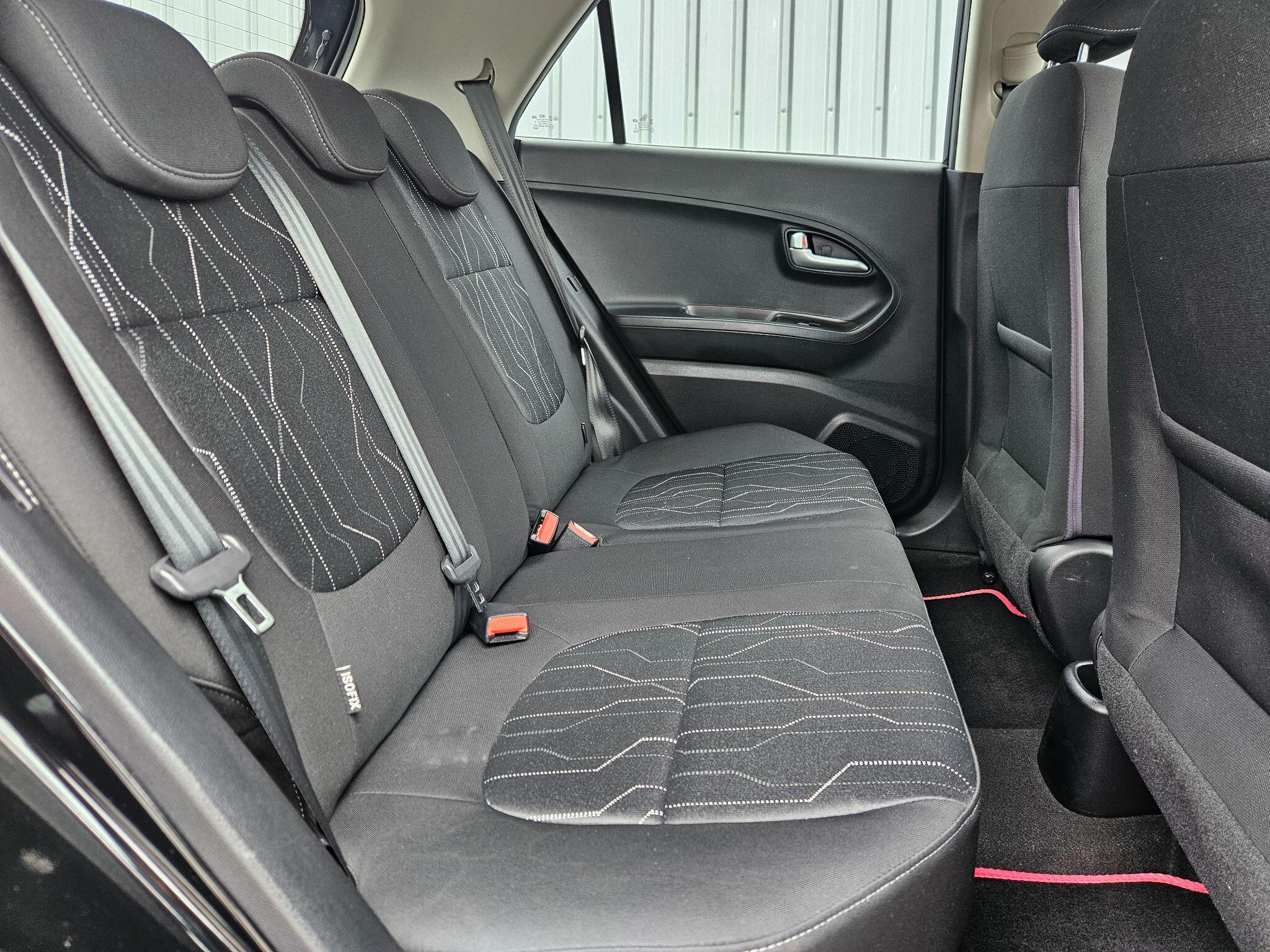 2016 Kia Picanto image 35