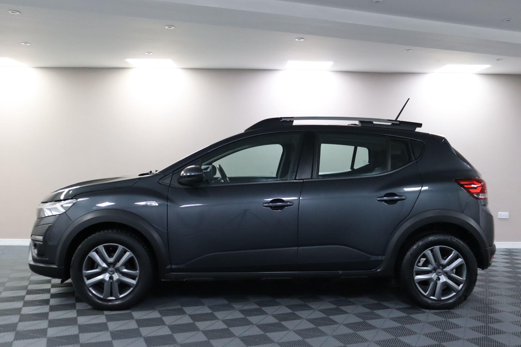 Dacia Sandero view 18