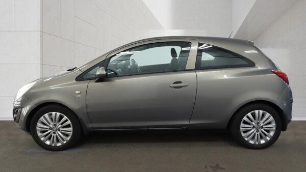 Vauxhall Corsa view 6