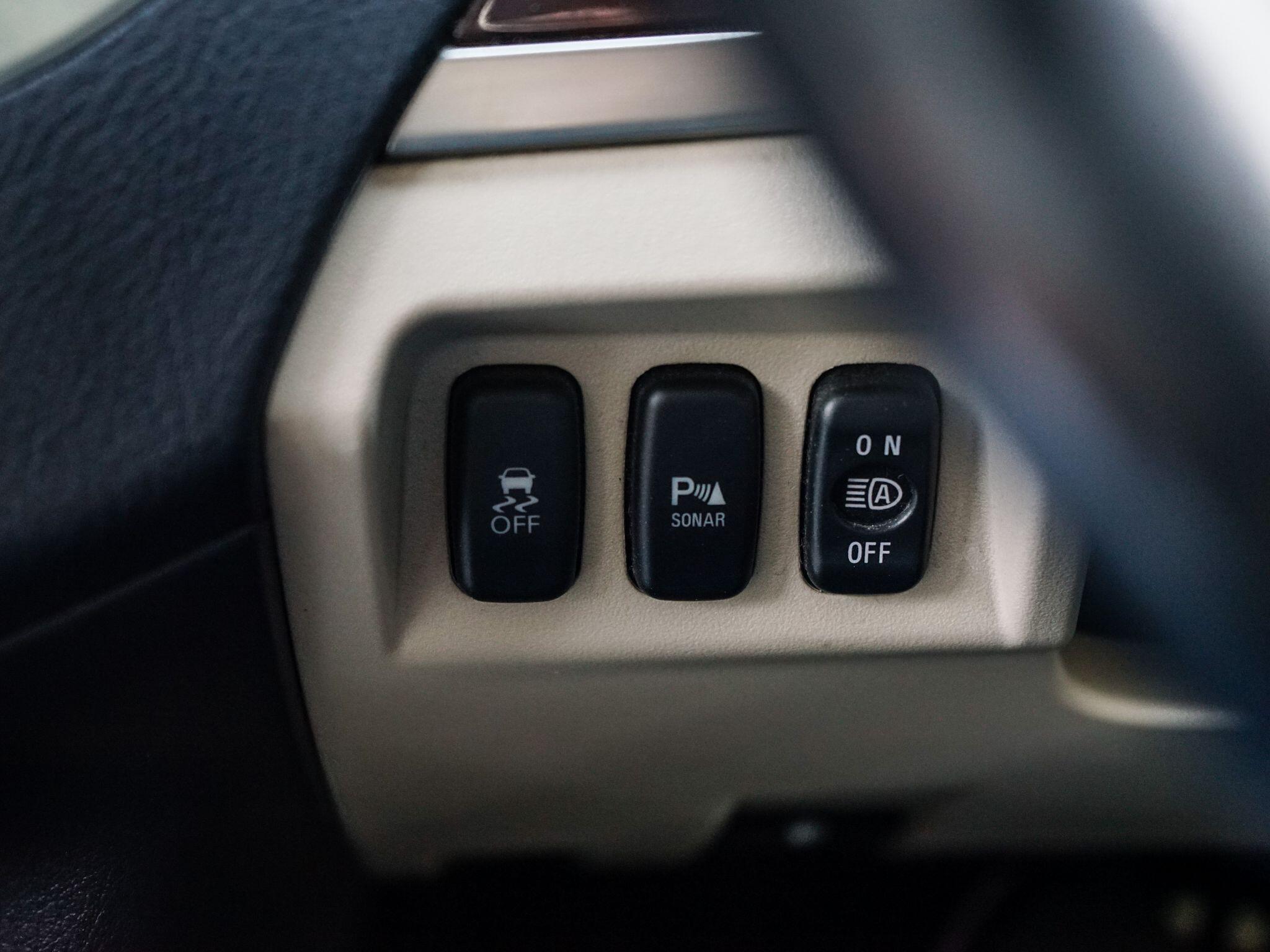 Mitsubishi Shogun view 29