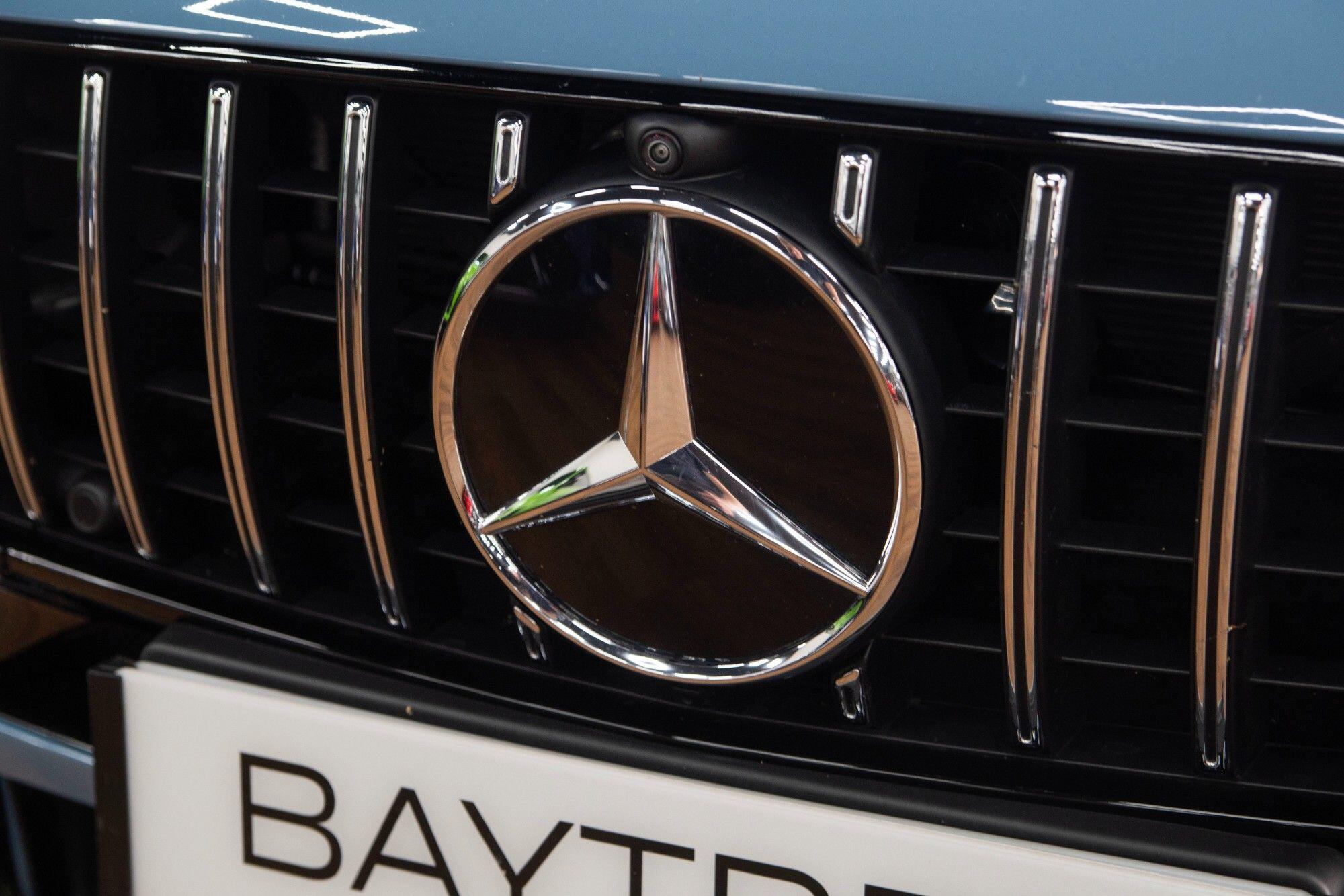 Mercedes-Benz Amg GT view 12