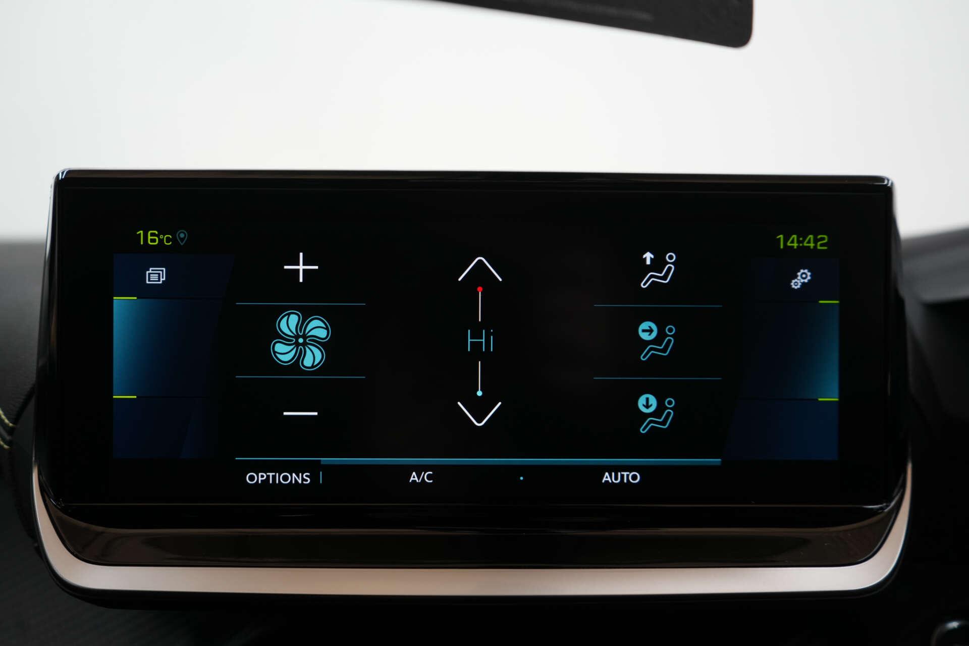 Peugeot e-2008 view 28