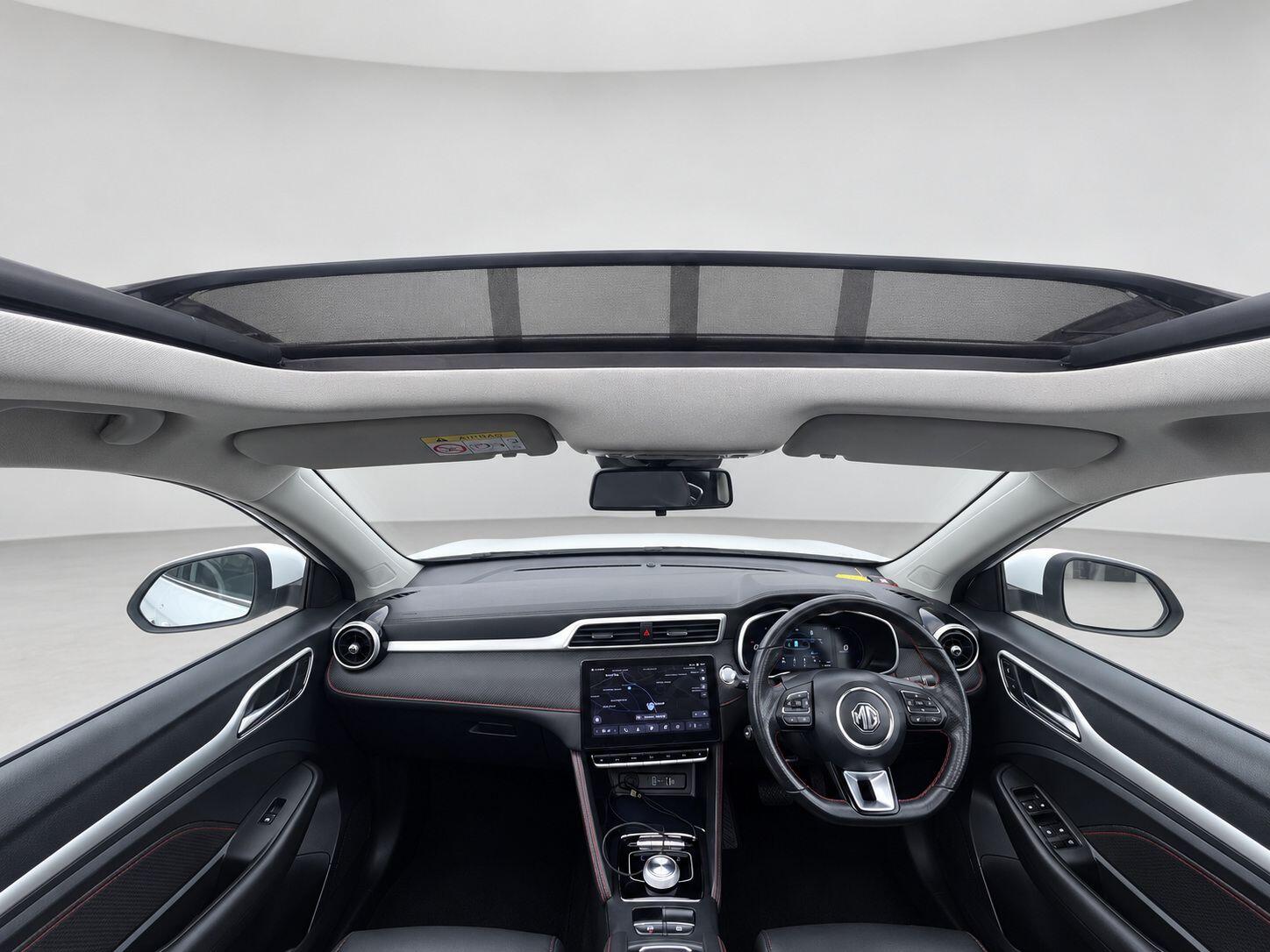 MG MG ZS view 2