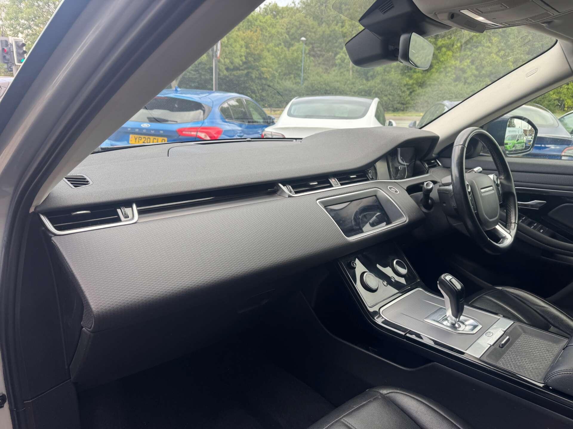 Land Rover Range Rover Evoque view 14