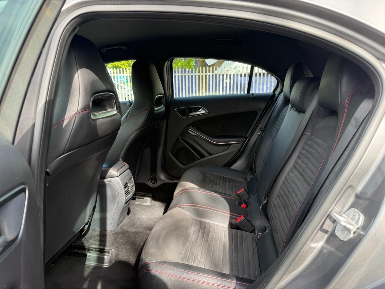 Mercedes-Benz A Class view 28