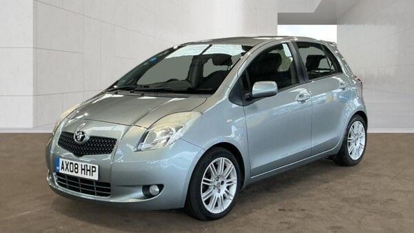 Toyota Yaris view 2