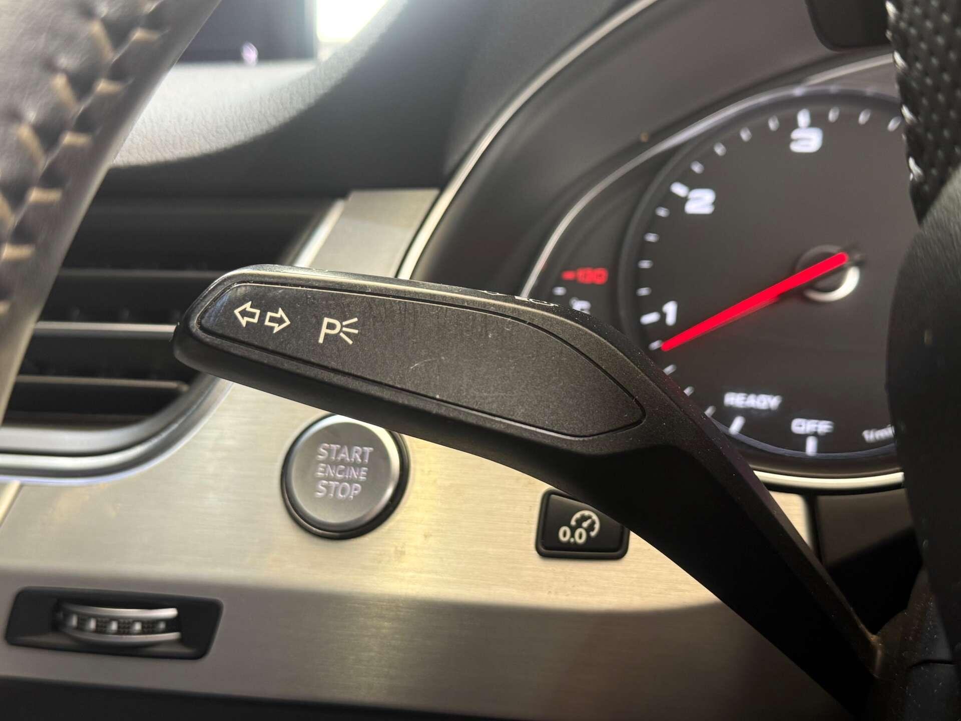 Audi Q7 view 35