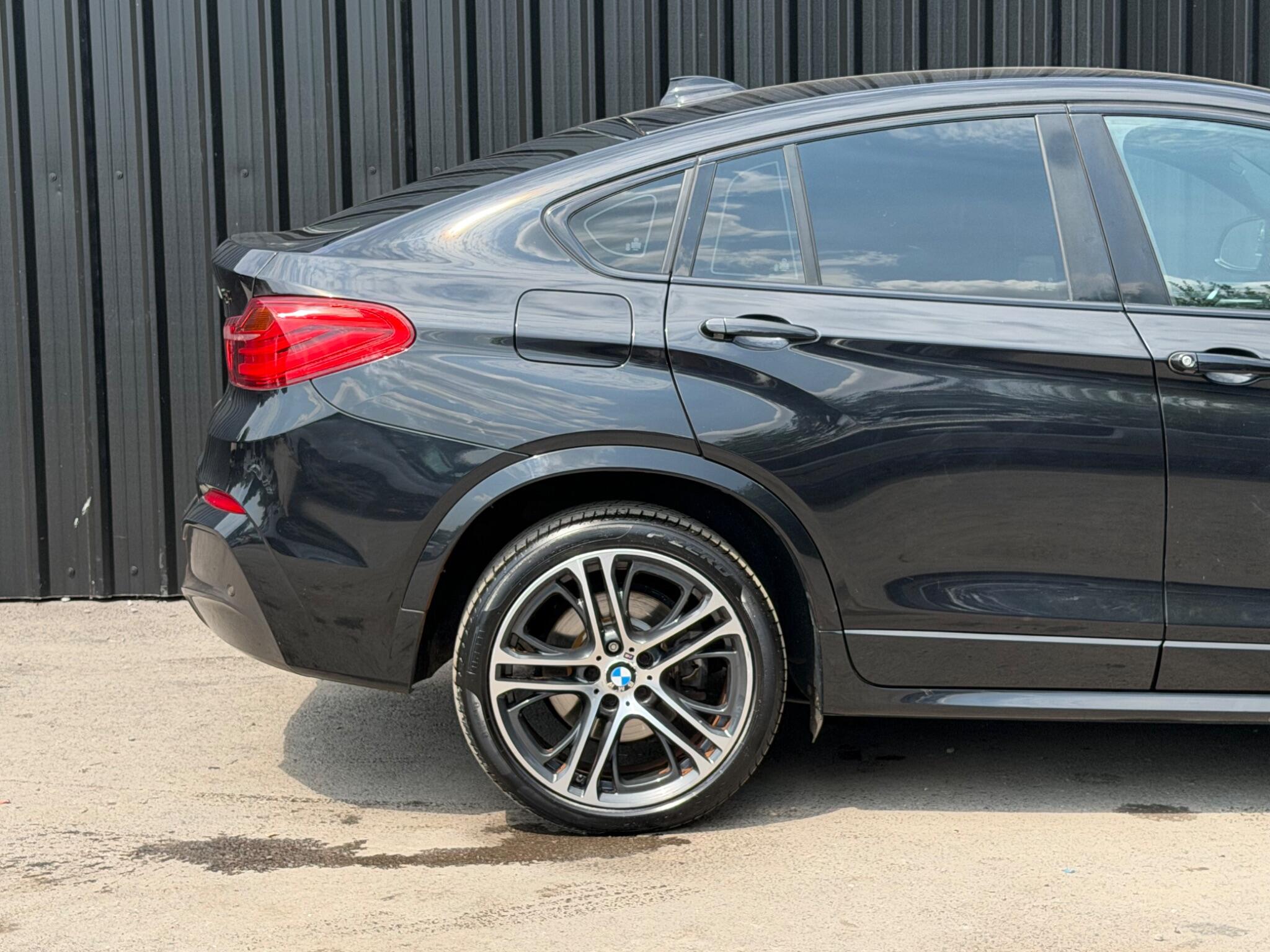 BMW X4 view 48