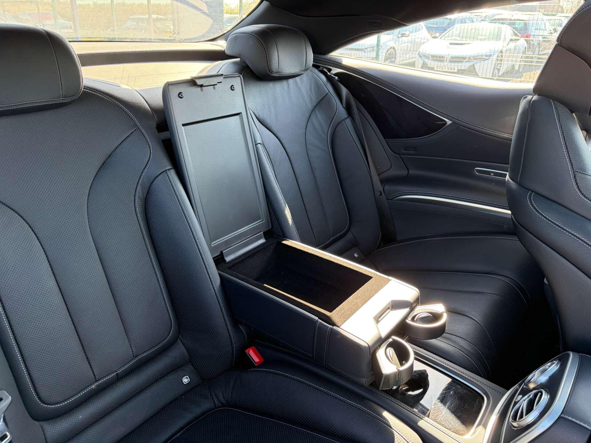 Mercedes-Benz S Class view 25
