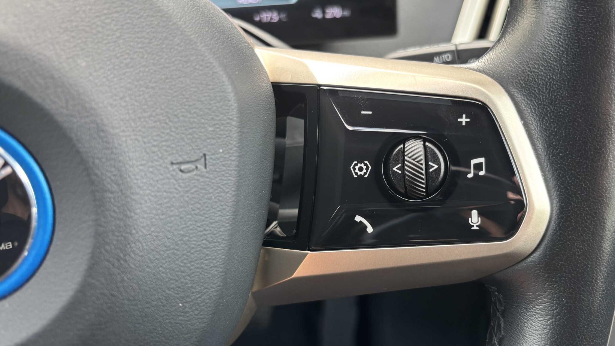 BMW iX view 19