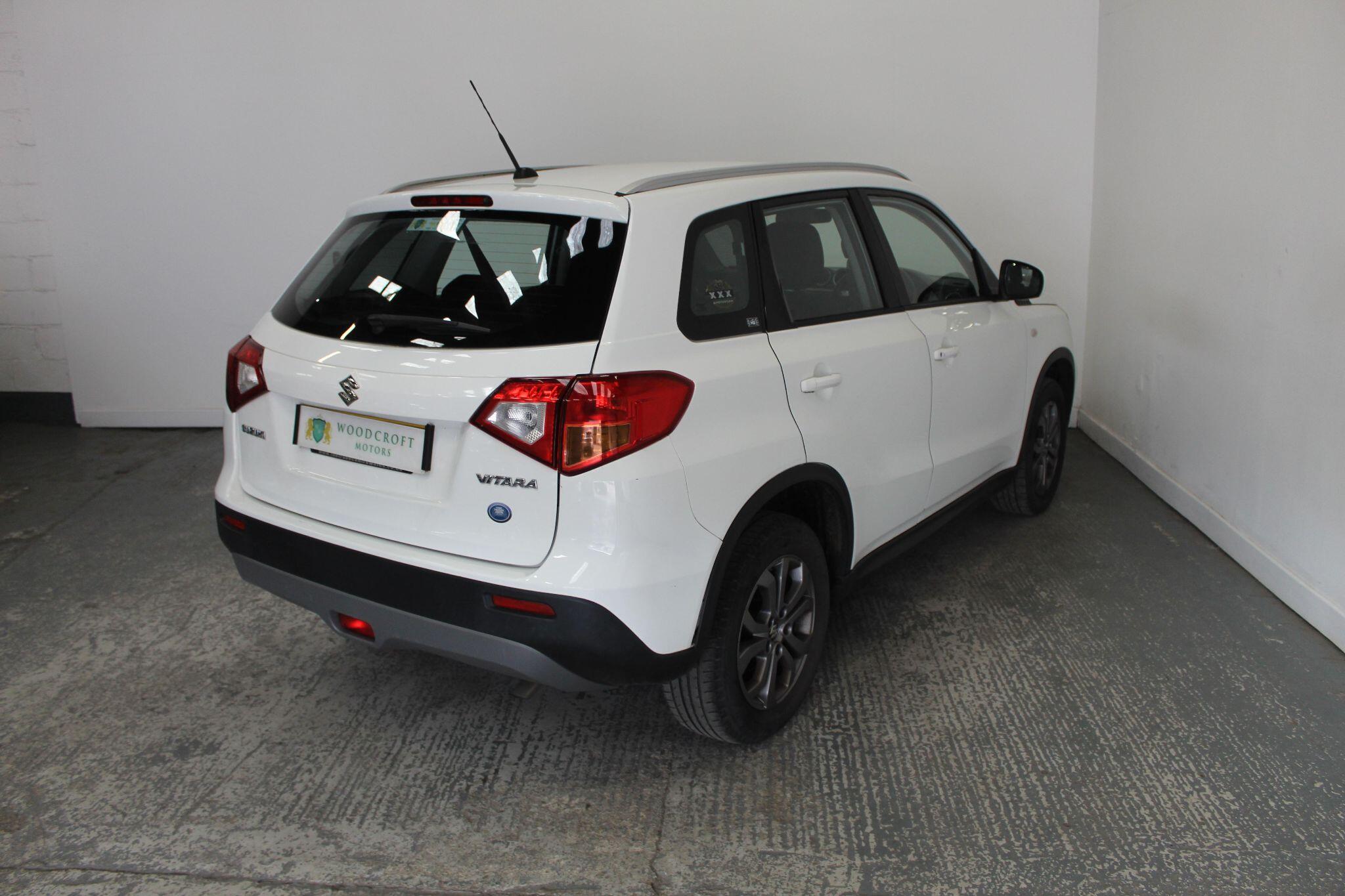 Suzuki Vitara view 8