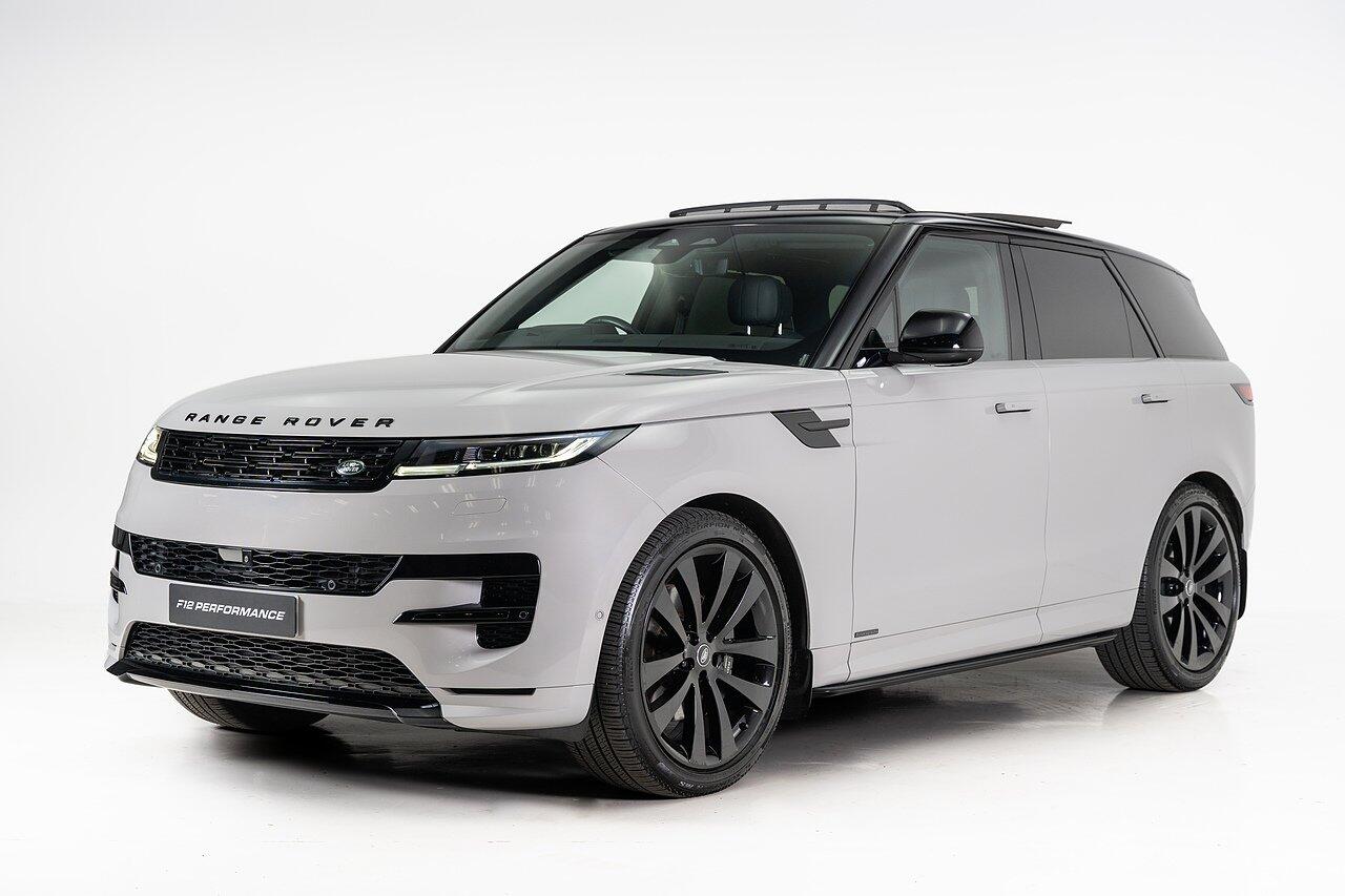 Land Rover Range Rover Sport view 11