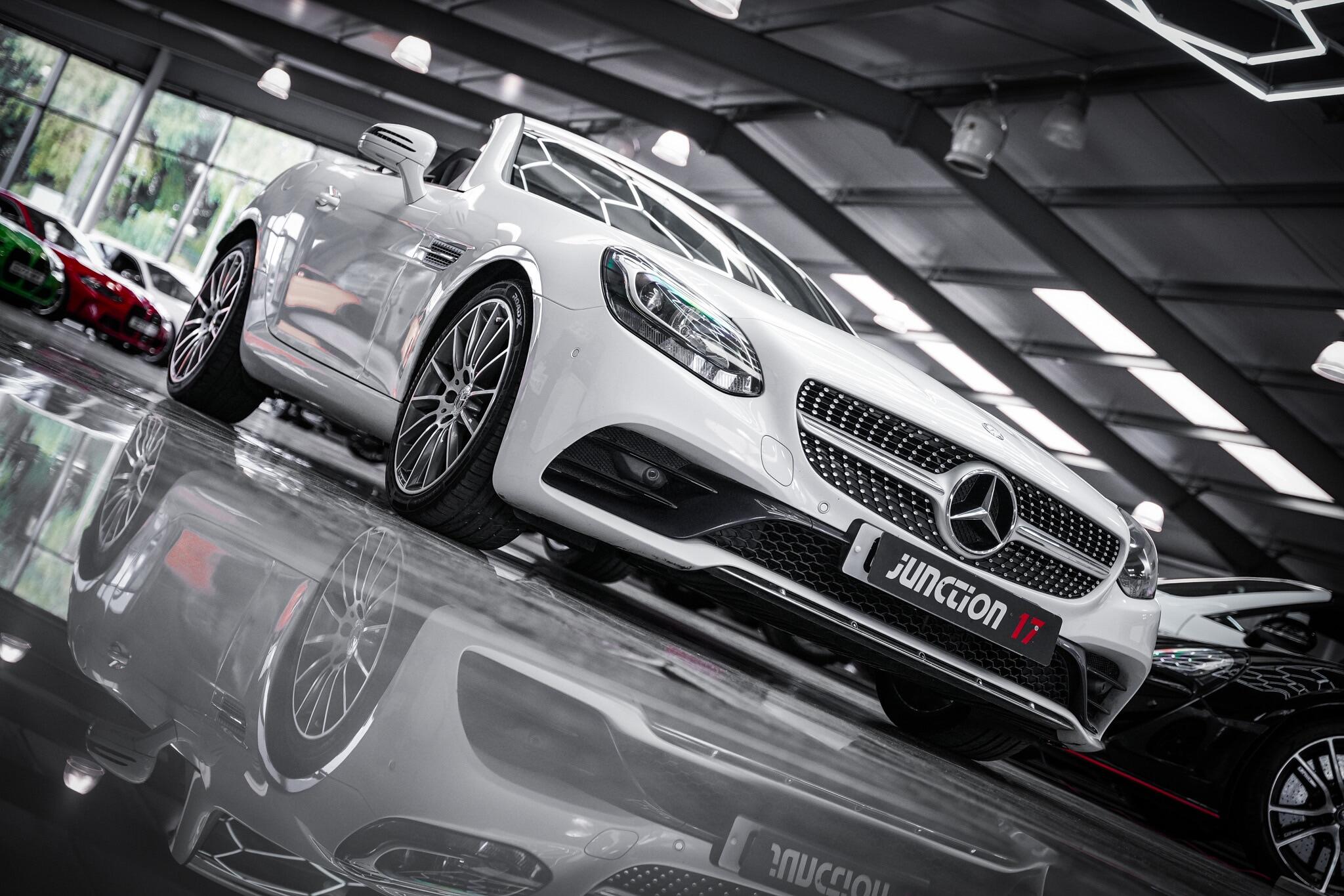 Mercedes-Benz SLC view 30