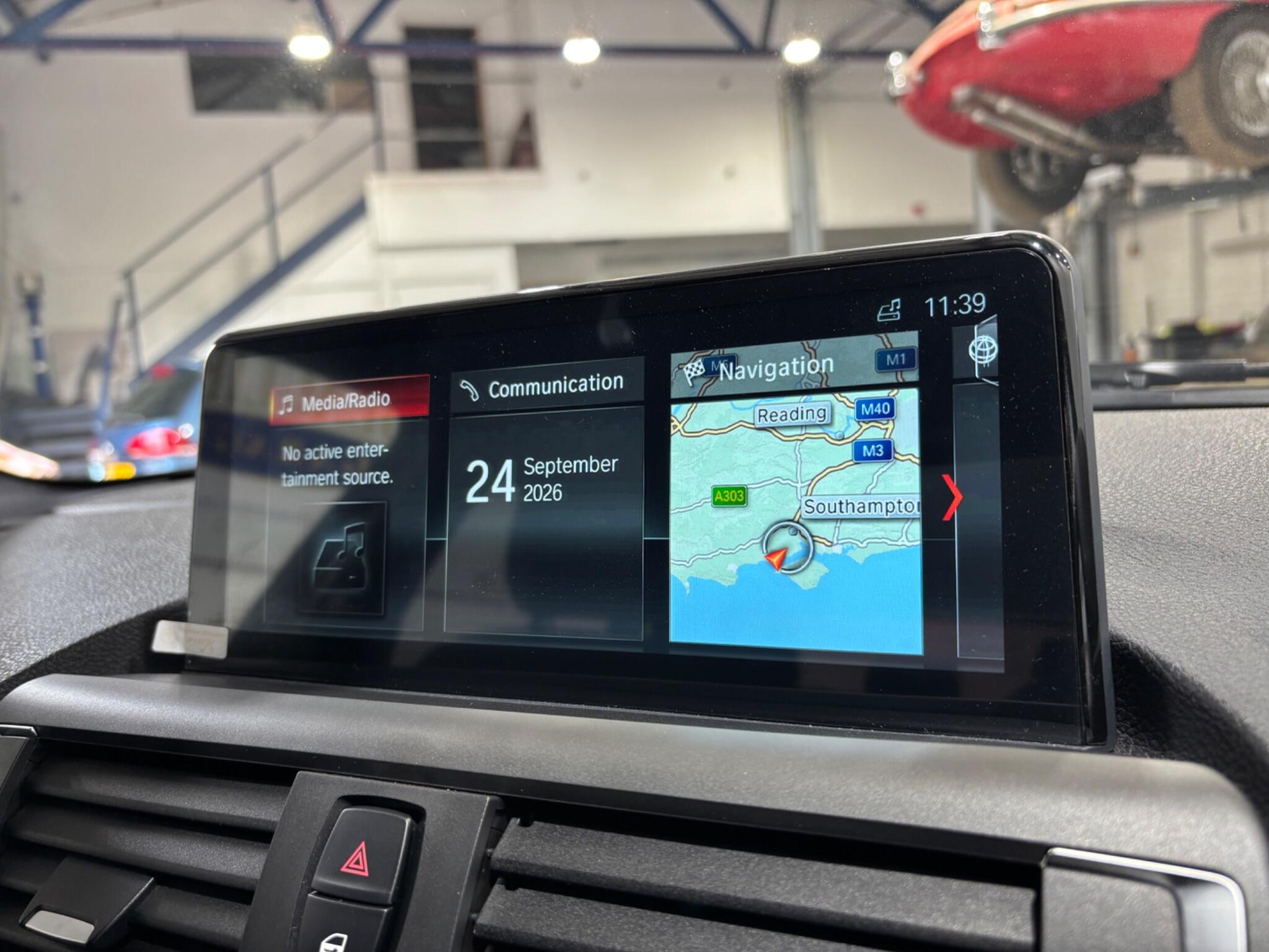 BMW 1 Series view 41