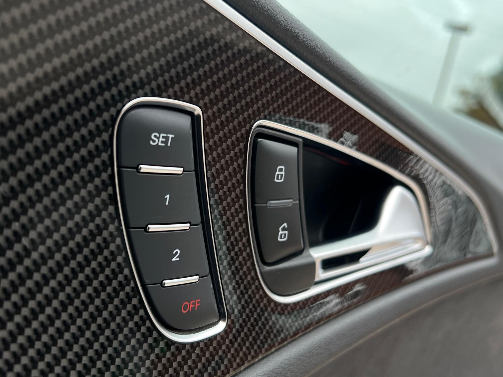 Audi RS6 view 14