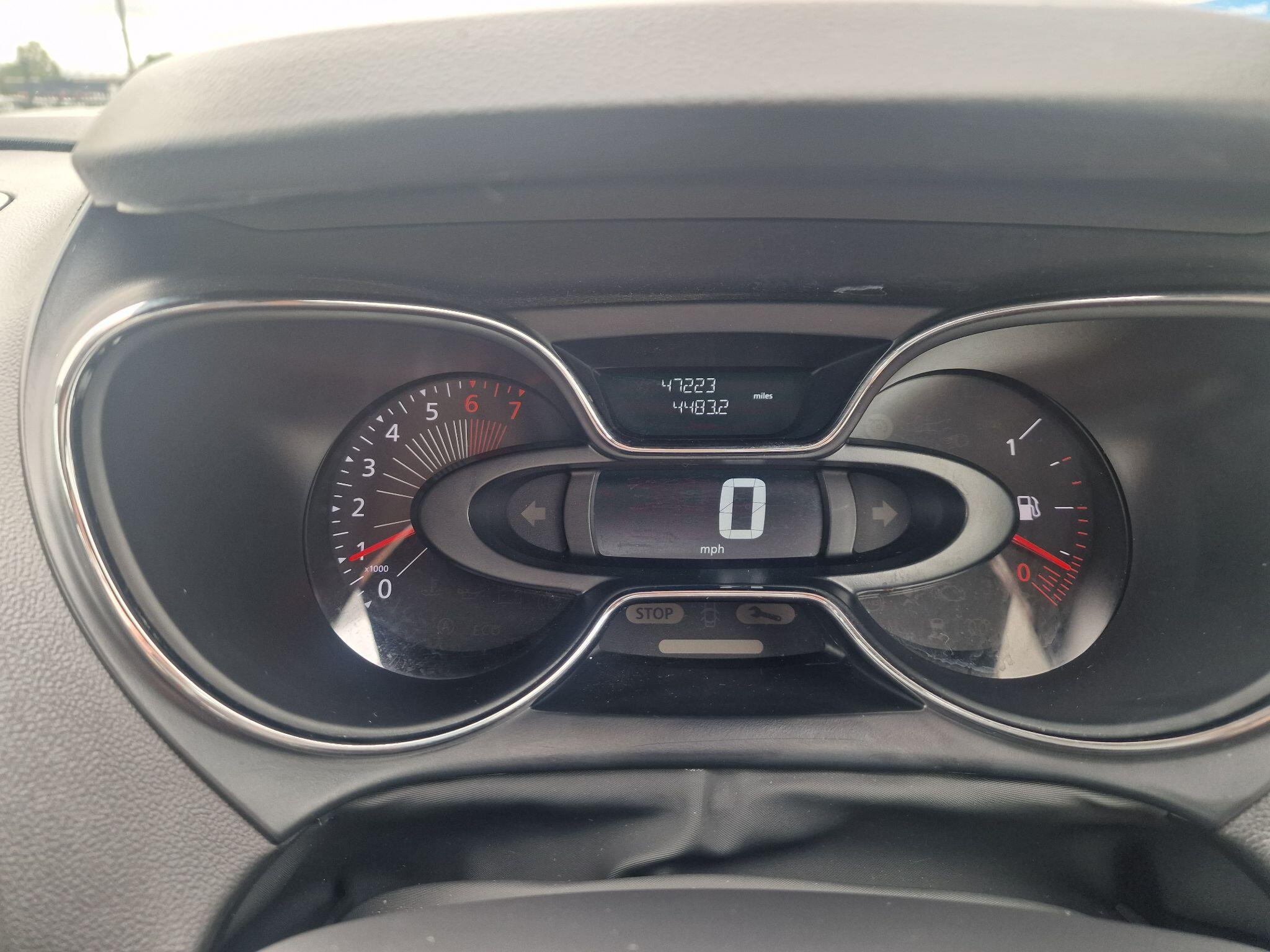 Renault Captur view 47