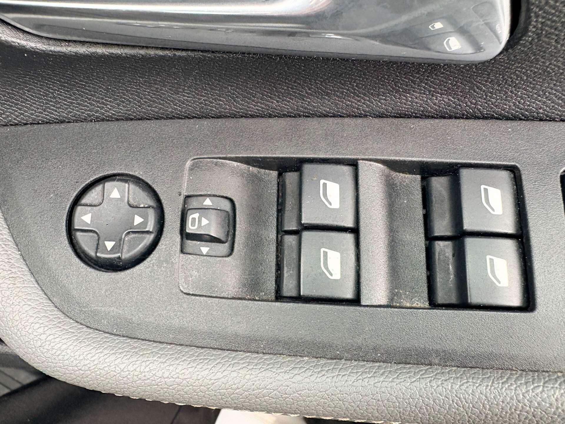 Vauxhall Mokka view 28