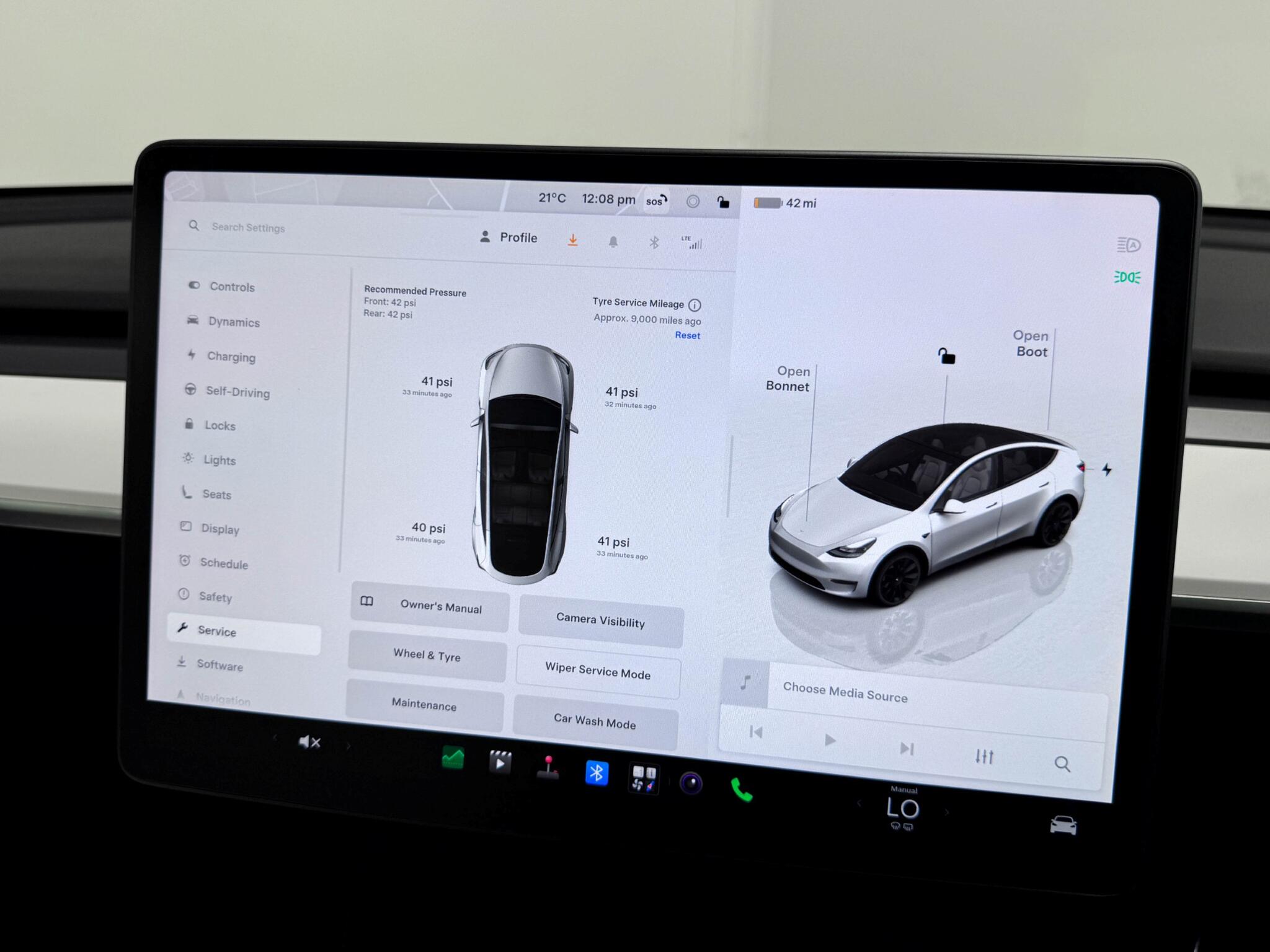 Tesla Model Y view 61