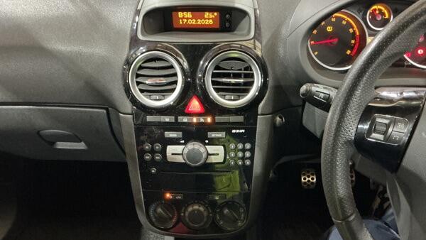 Vauxhall Corsa view 9