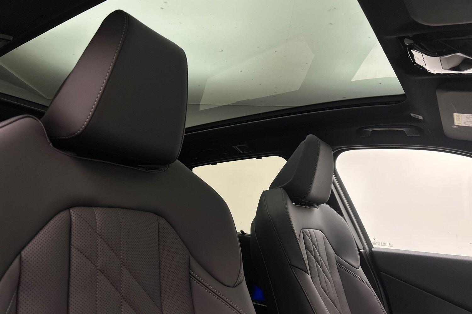 BMW X3 view 23