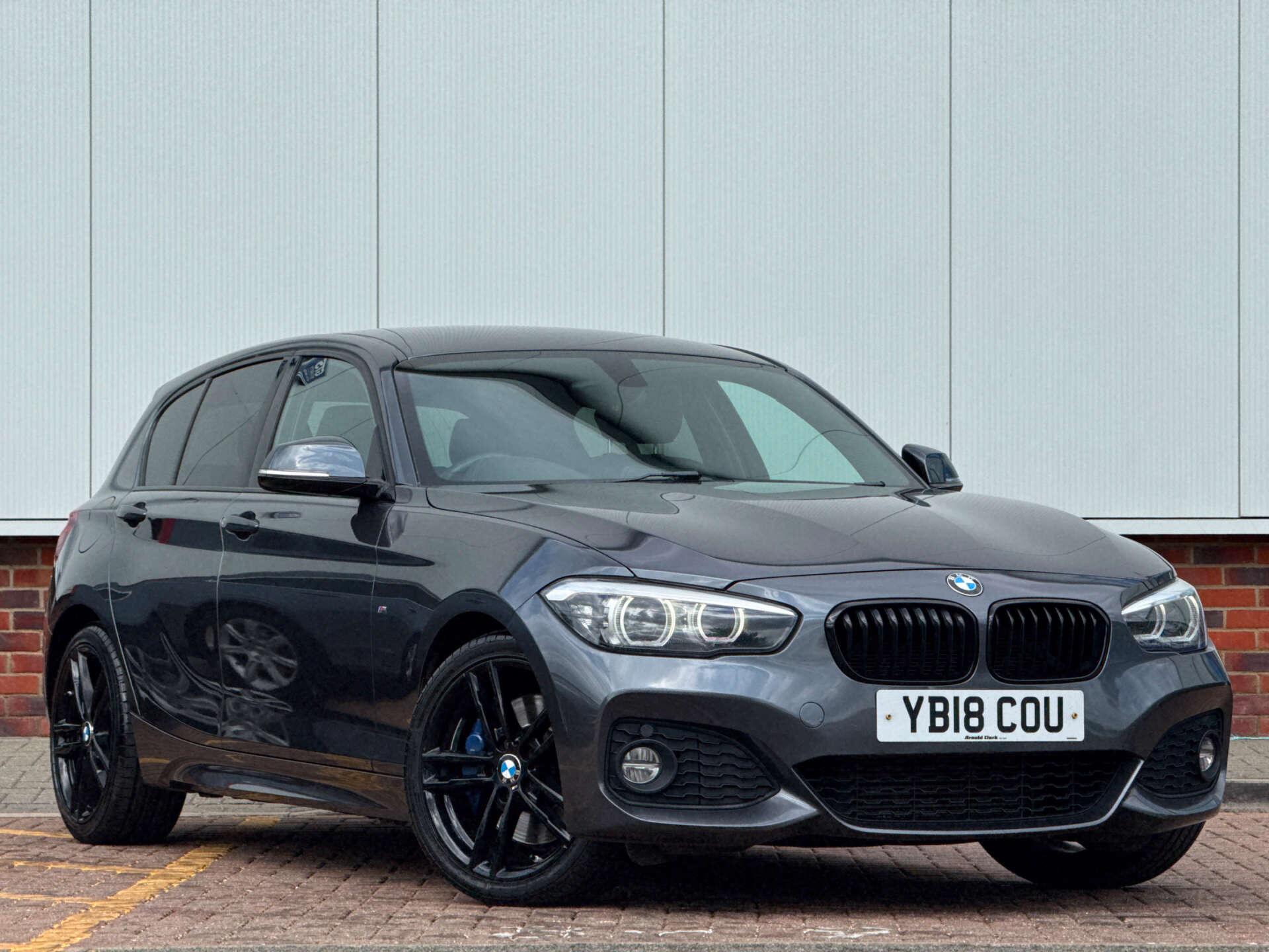 BMW 1 Series view 5