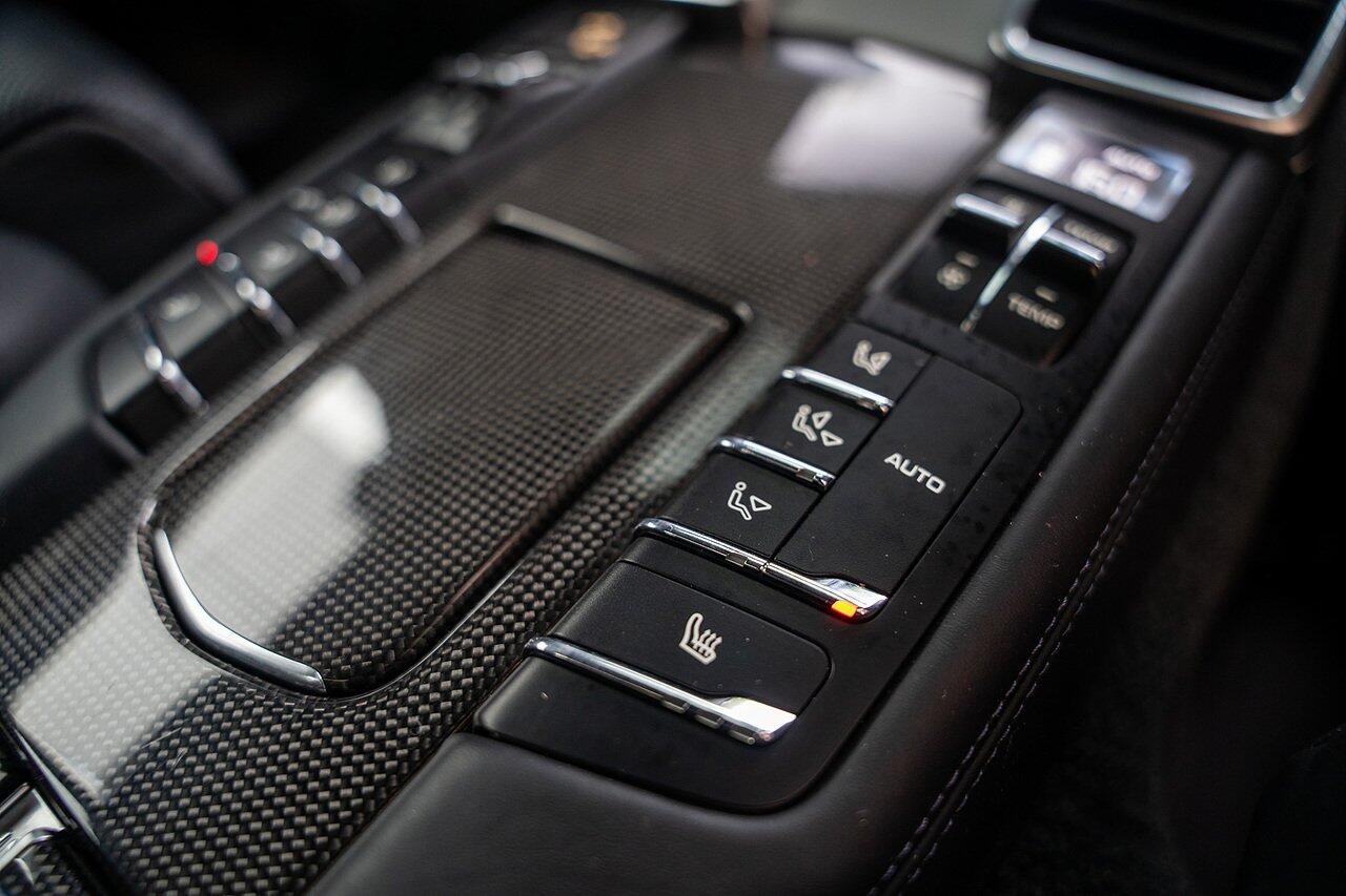 Porsche Panamera view 69