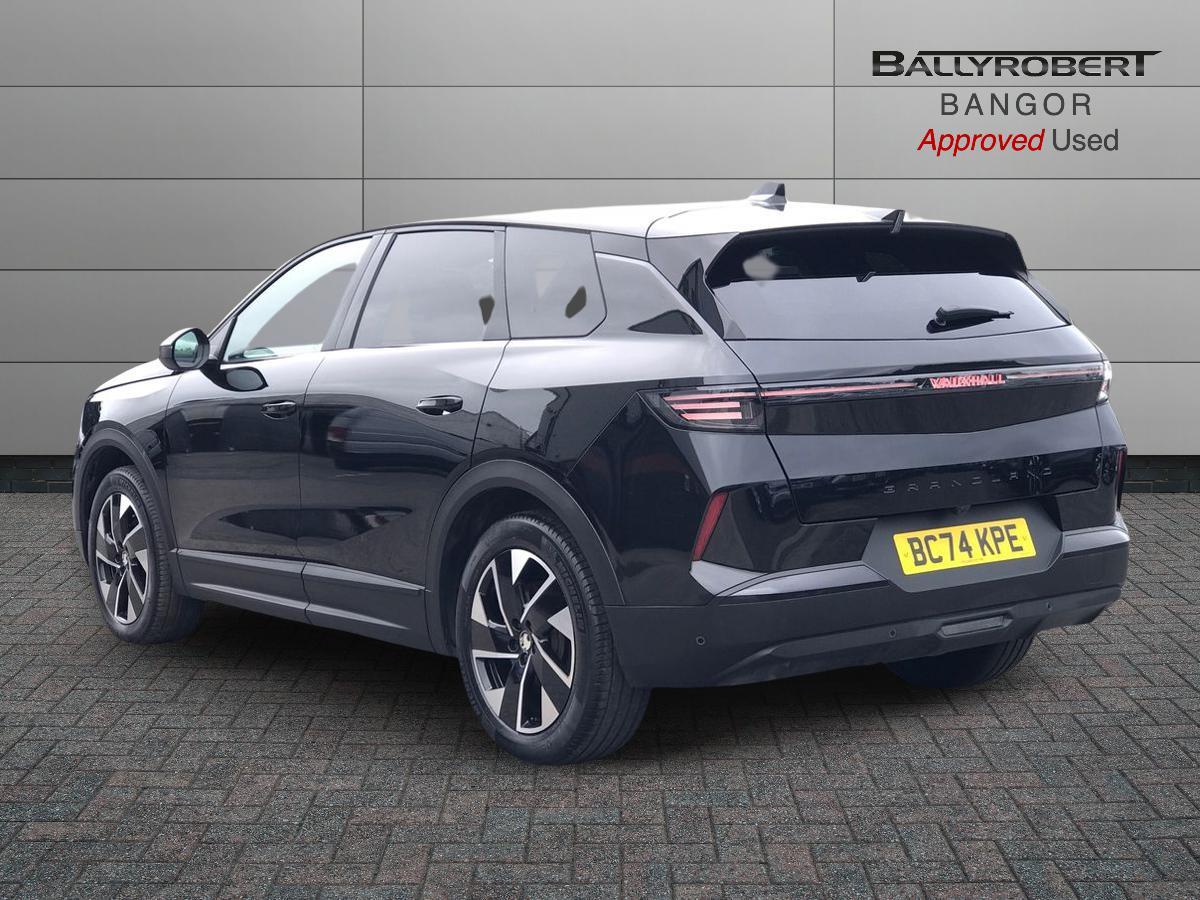 Vauxhall Grandland view 2