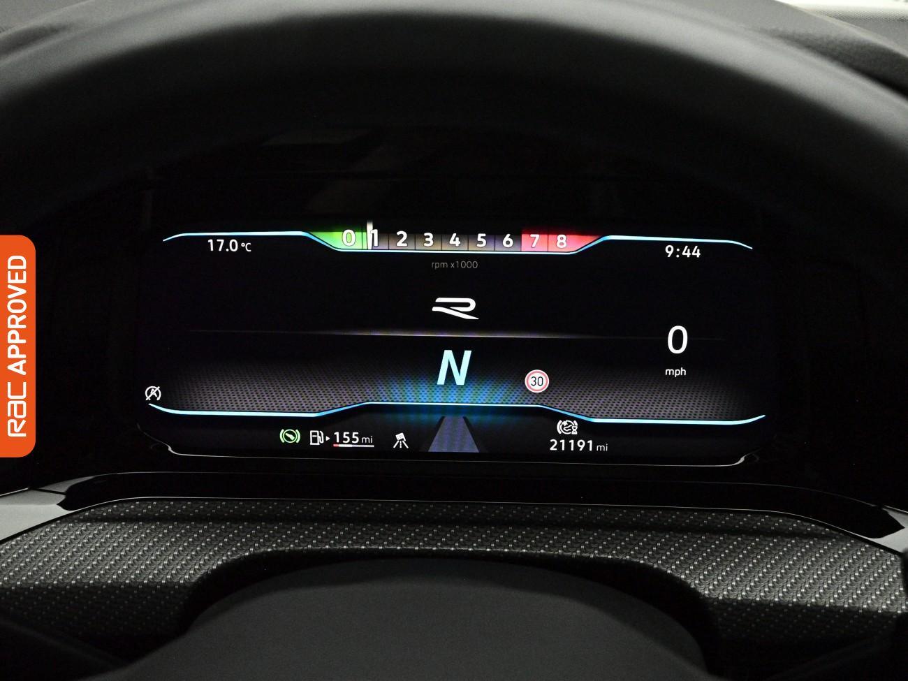 Volkswagen Golf view 11