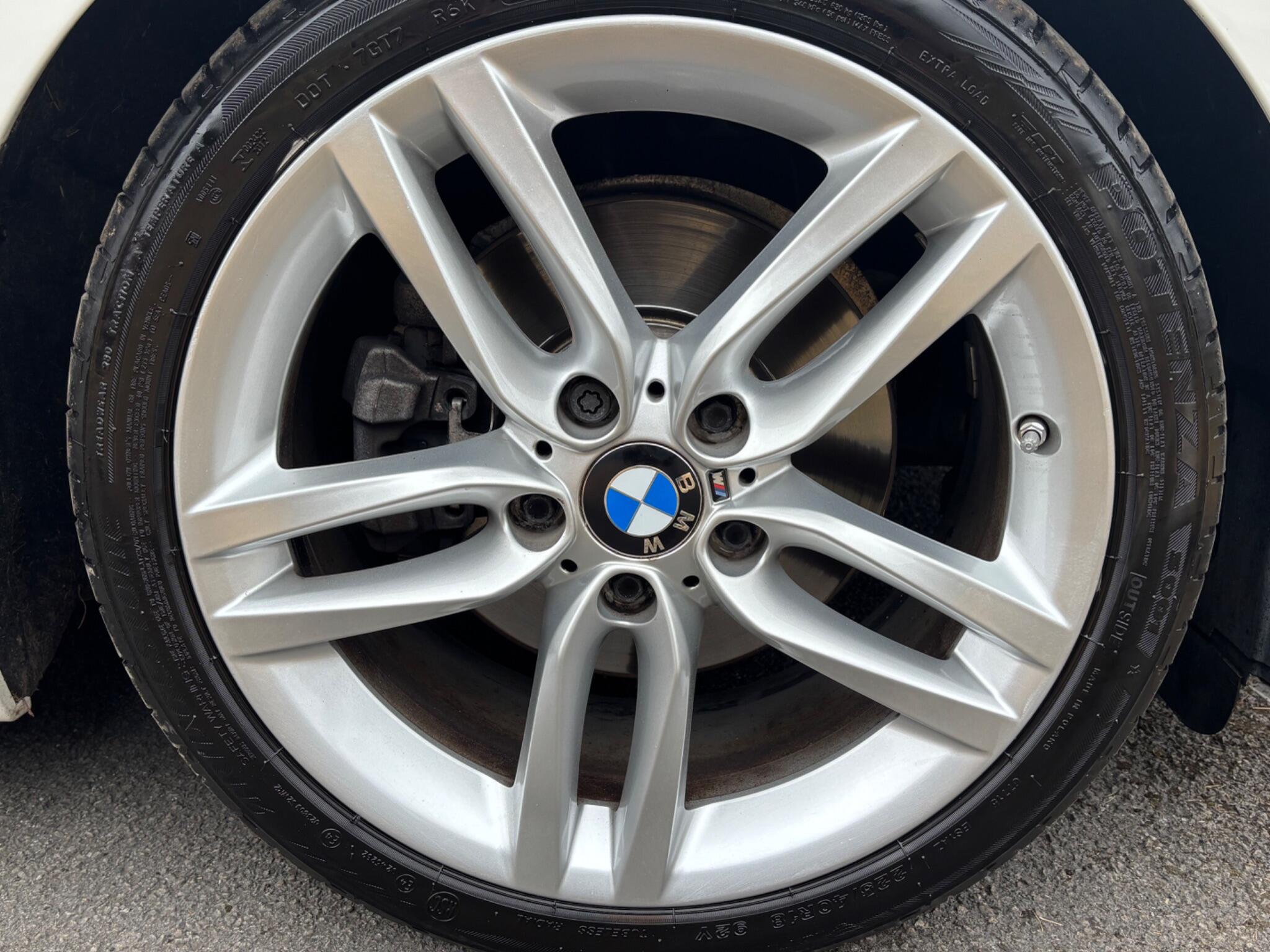 BMW 2 Series view 9