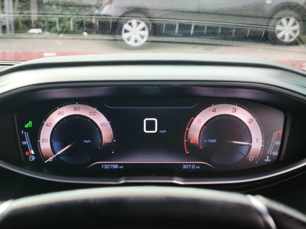 Peugeot 3008 view 19