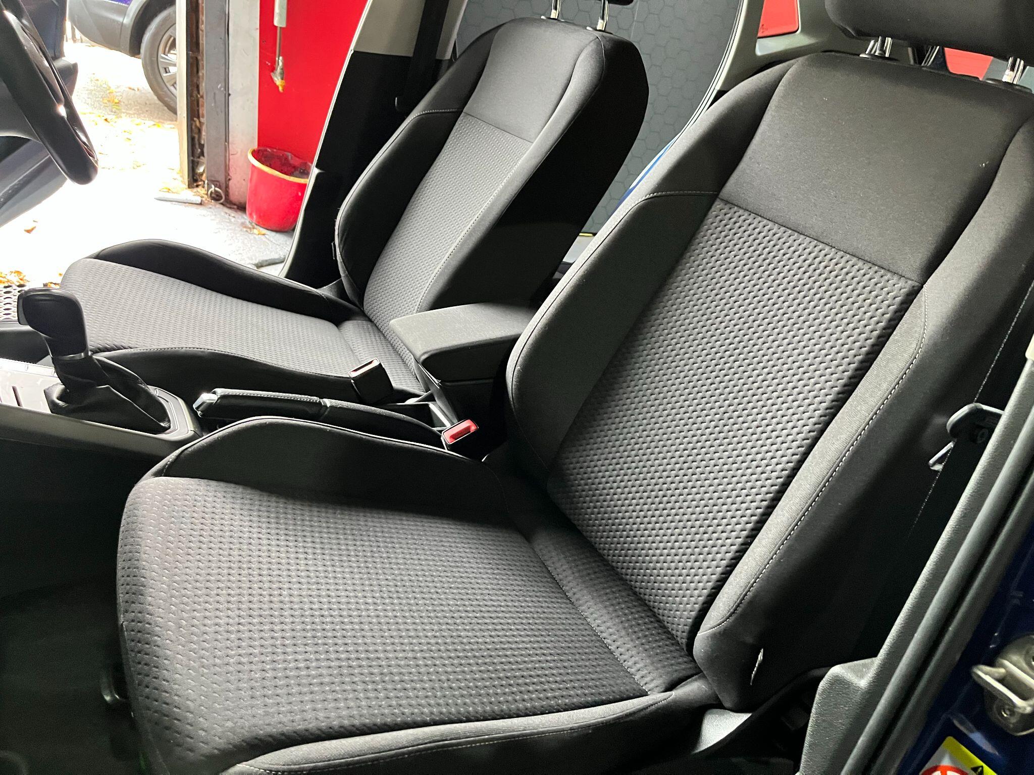 Volkswagen Polo view 41